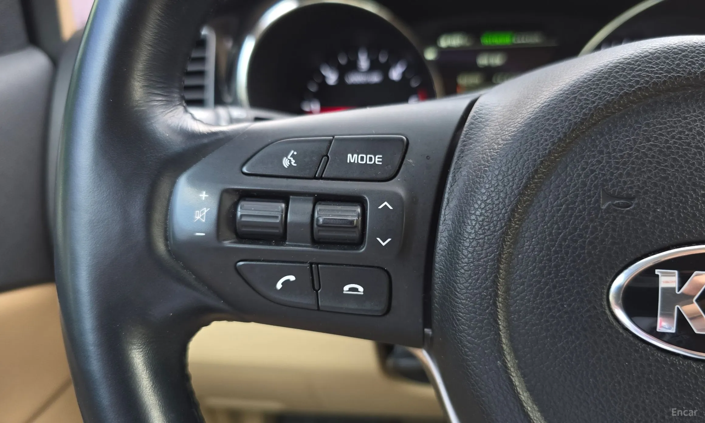 Kia Carnival превью 16