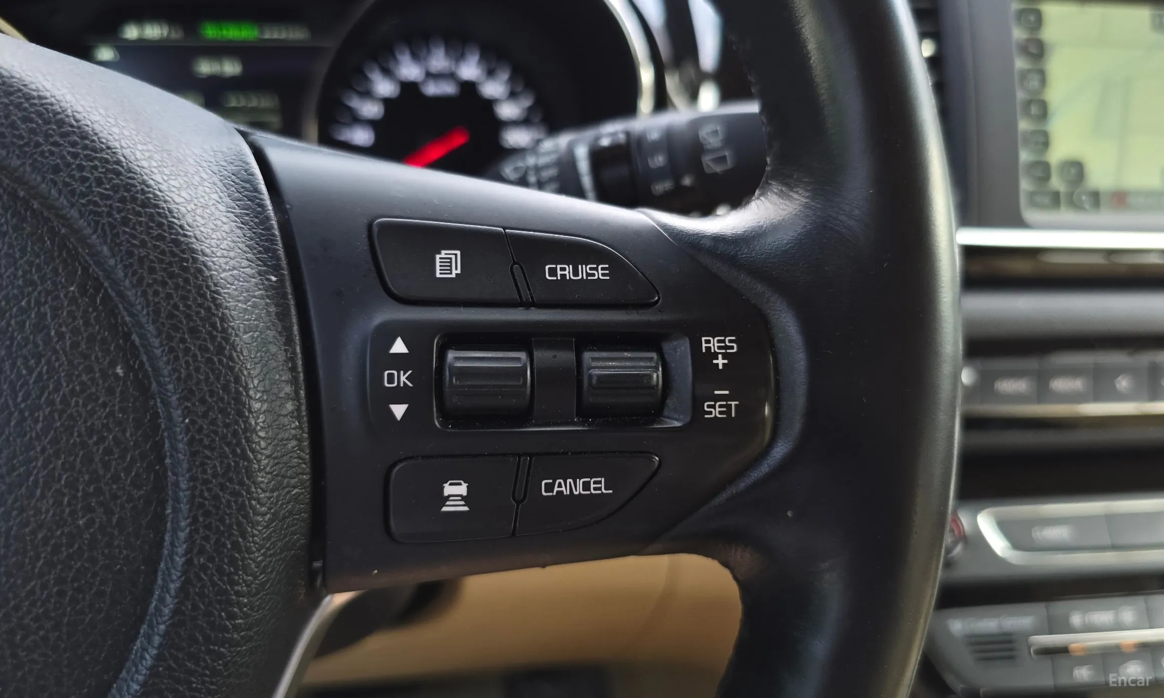 Kia Carnival превью 17