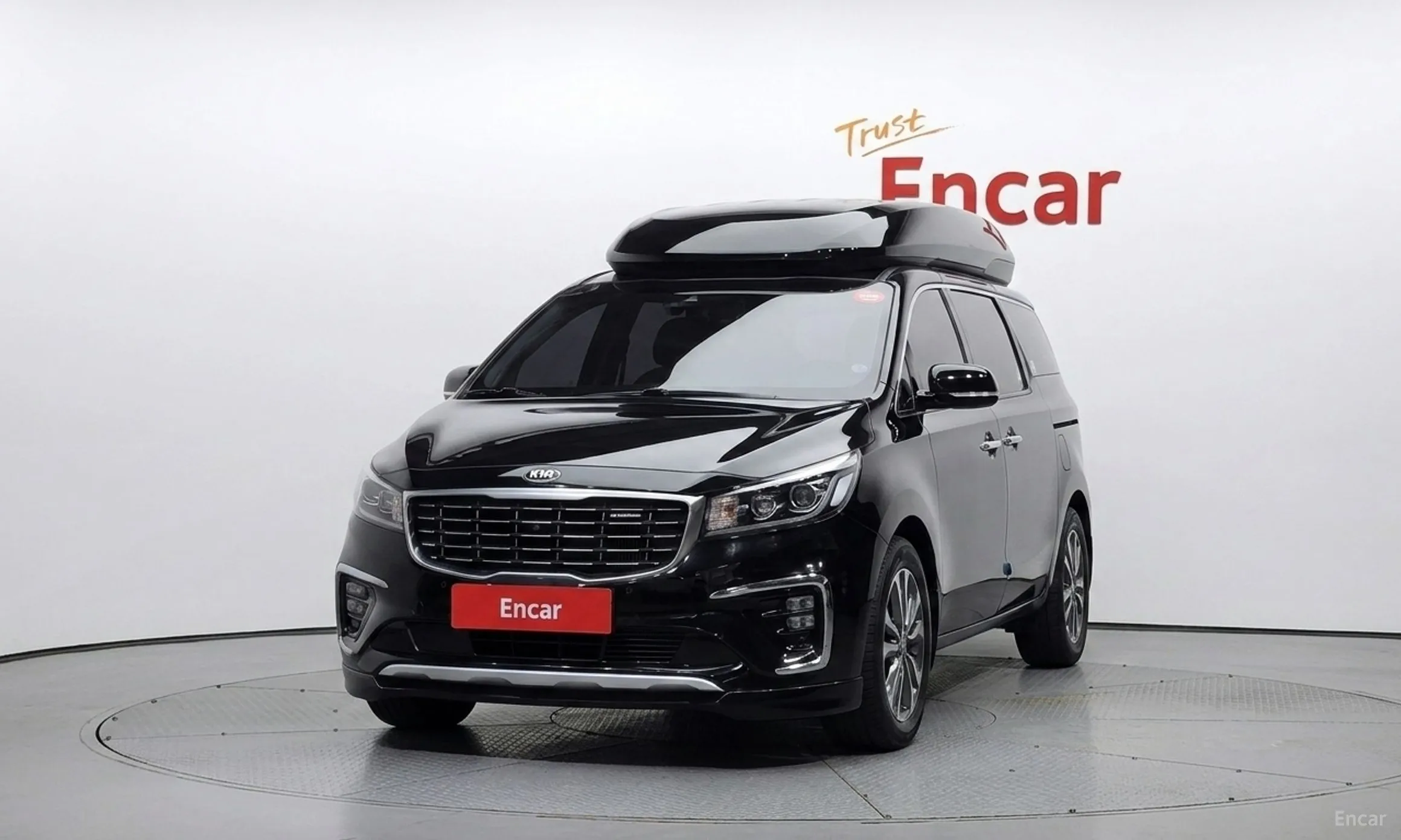 Kia Carnival превью 3