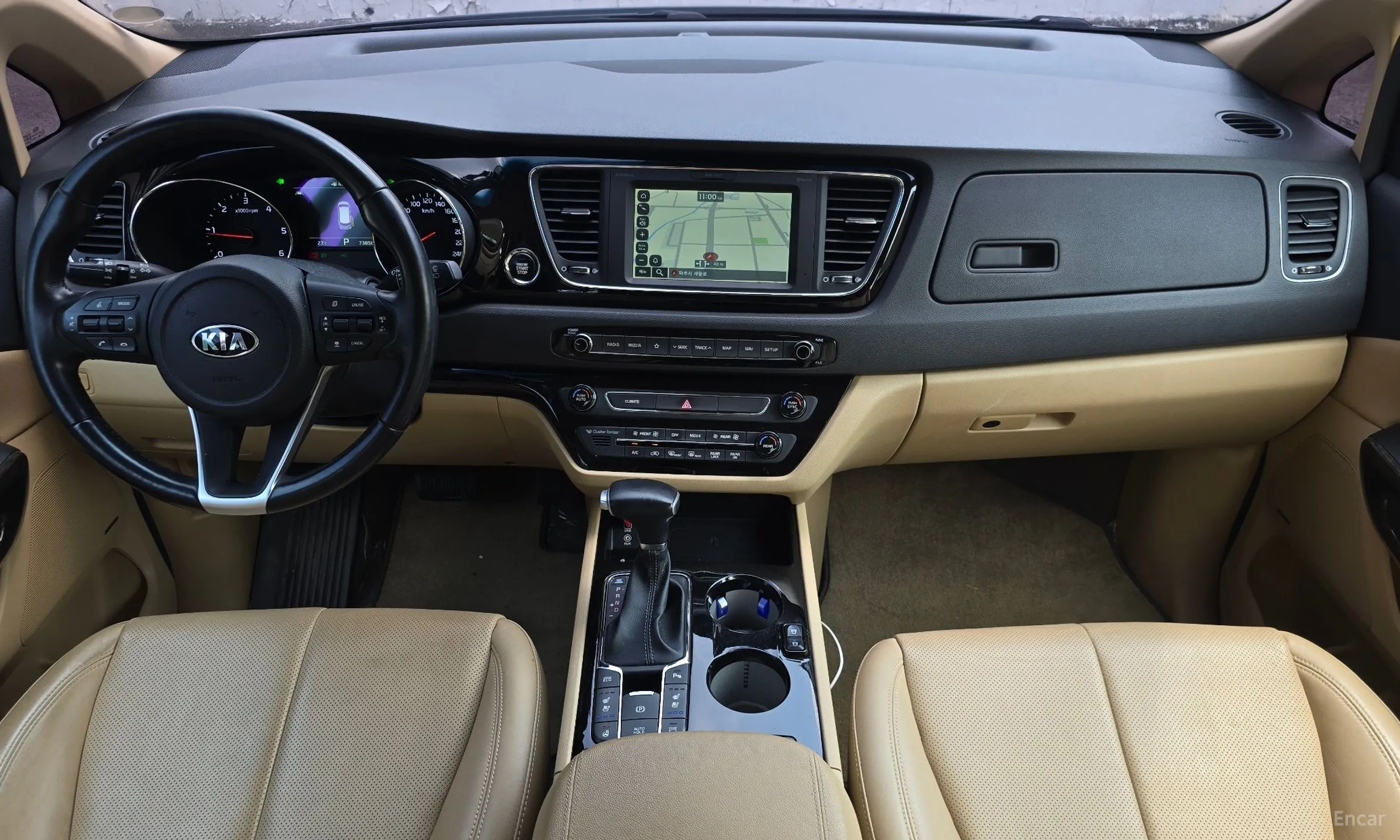 Kia Carnival превью 7