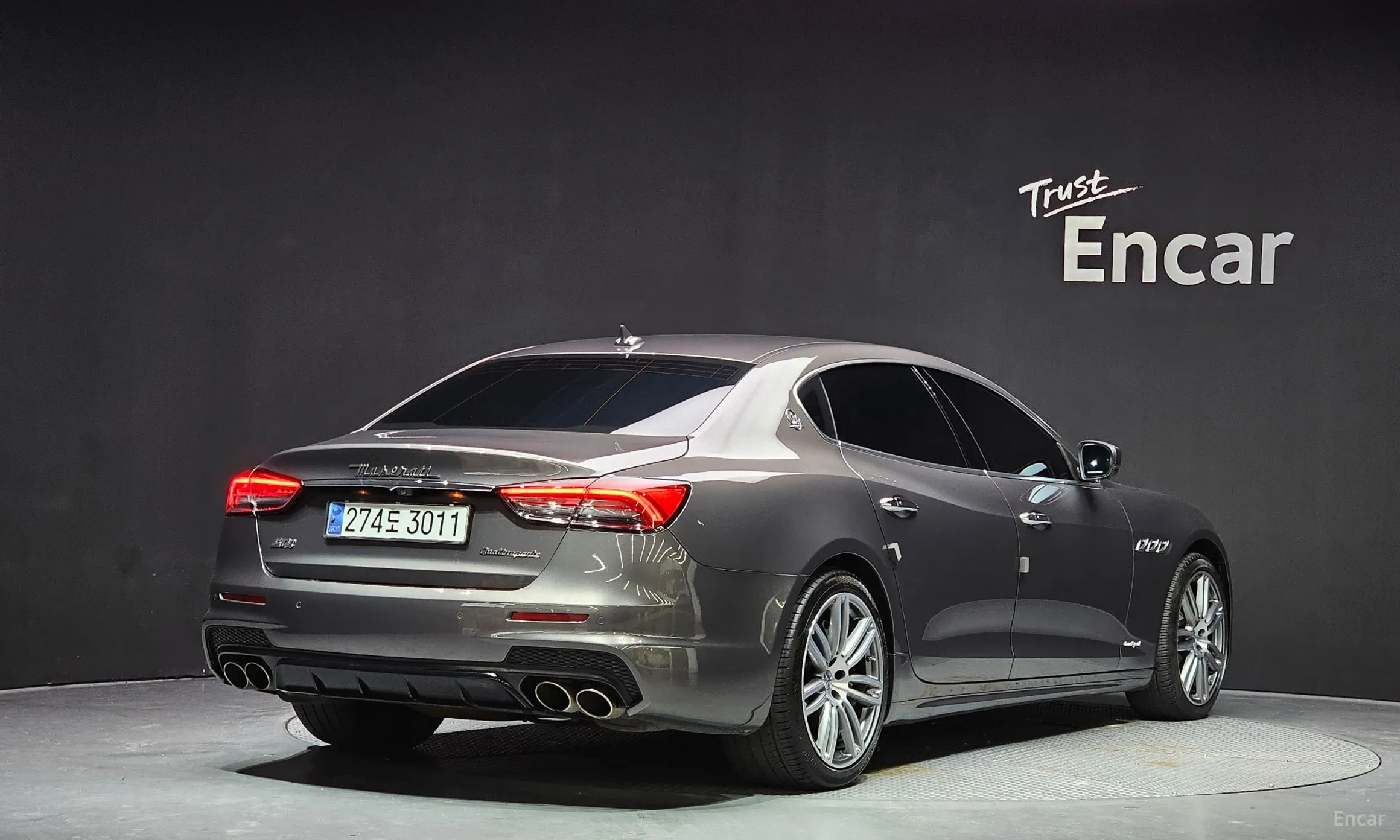 Maserati Quattroporte превью 2