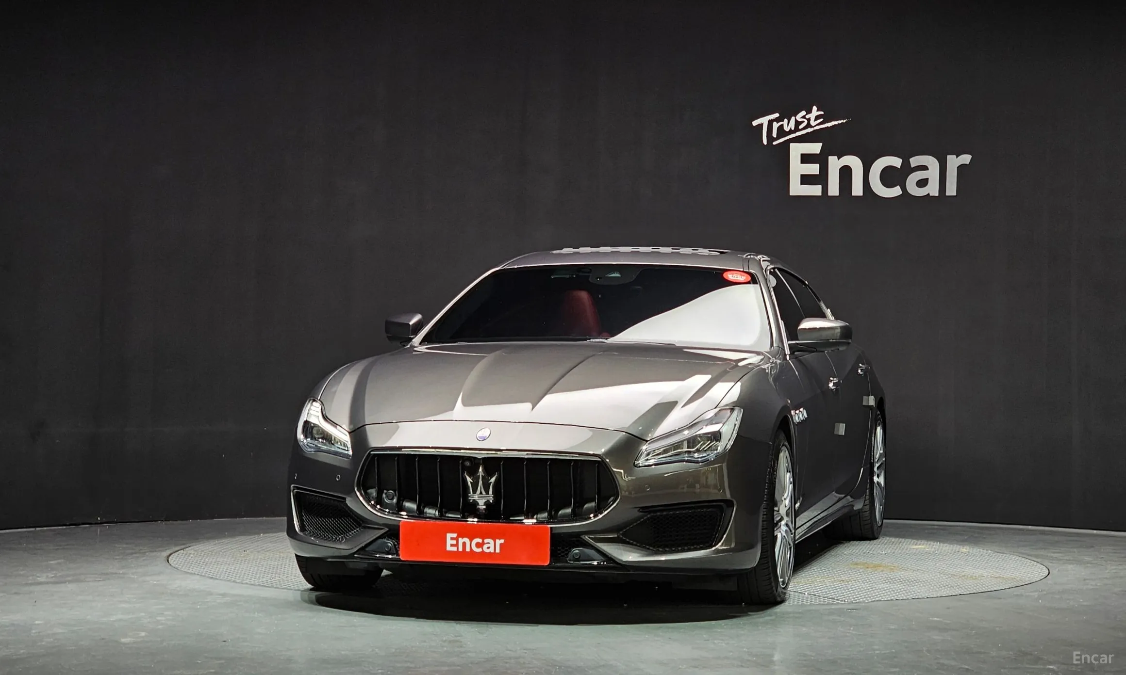 Maserati Quattroporte превью 3
