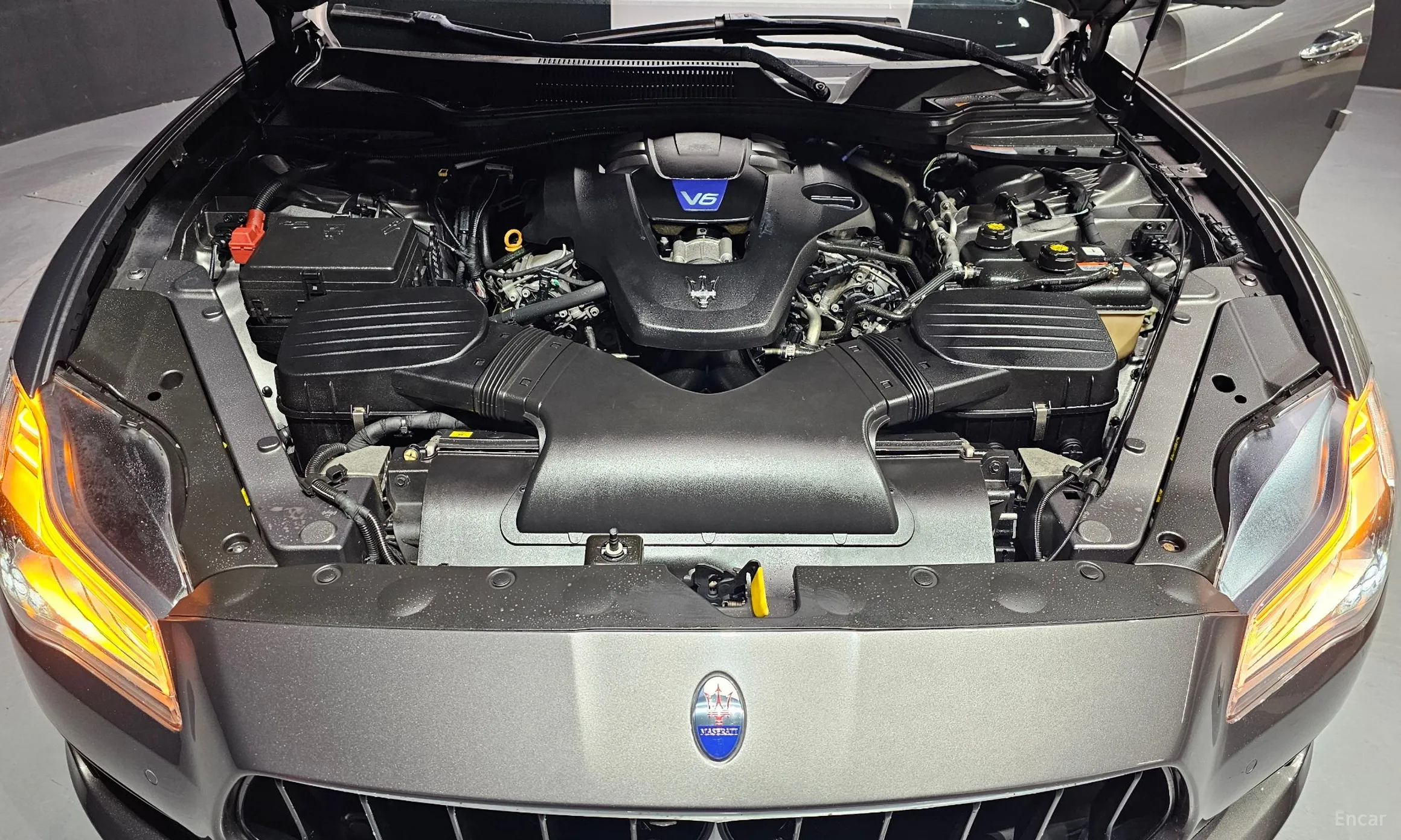 Maserati Quattroporte превью 6