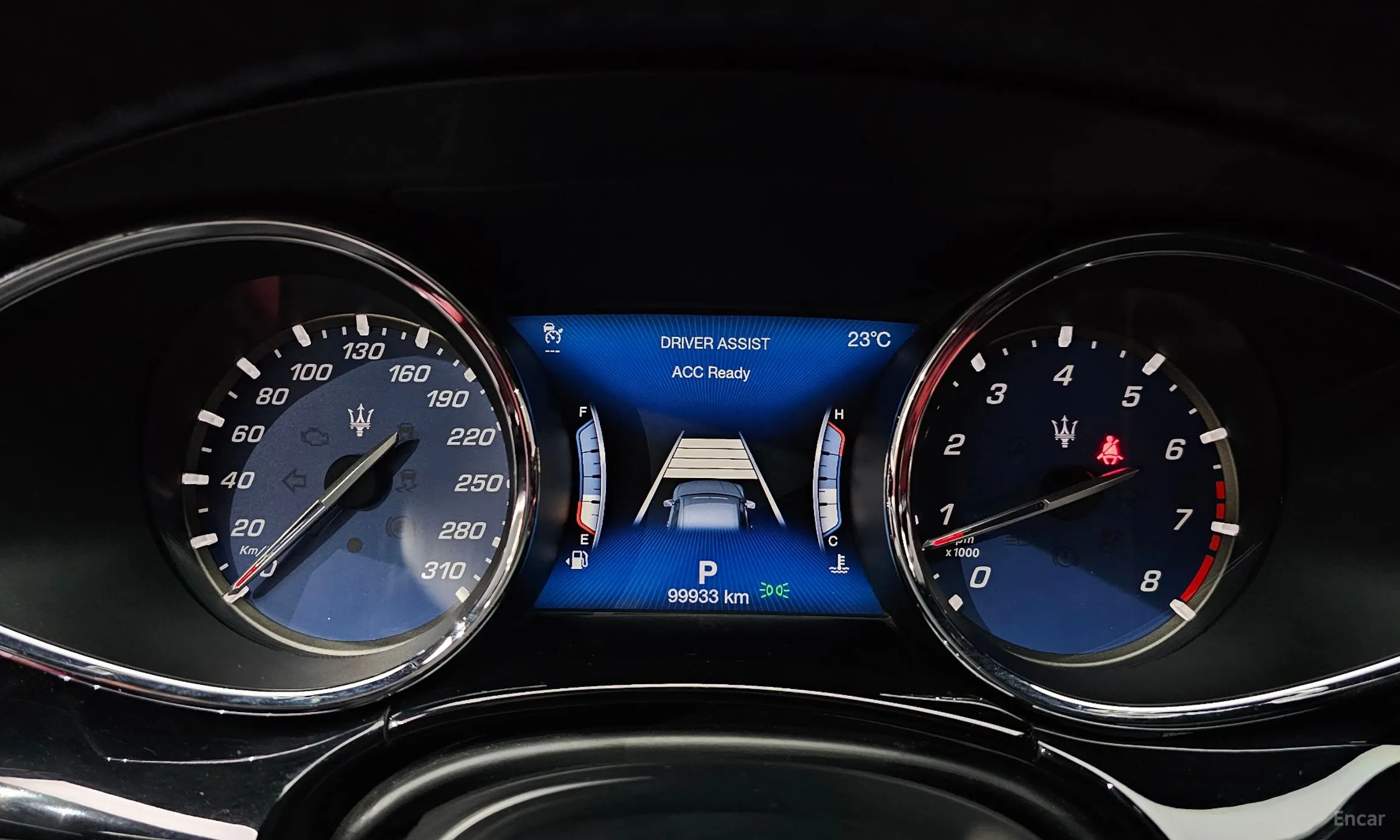 Maserati Quattroporte превью 8