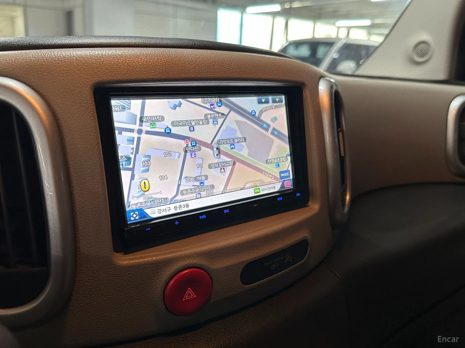 Nissan Cube превью 12