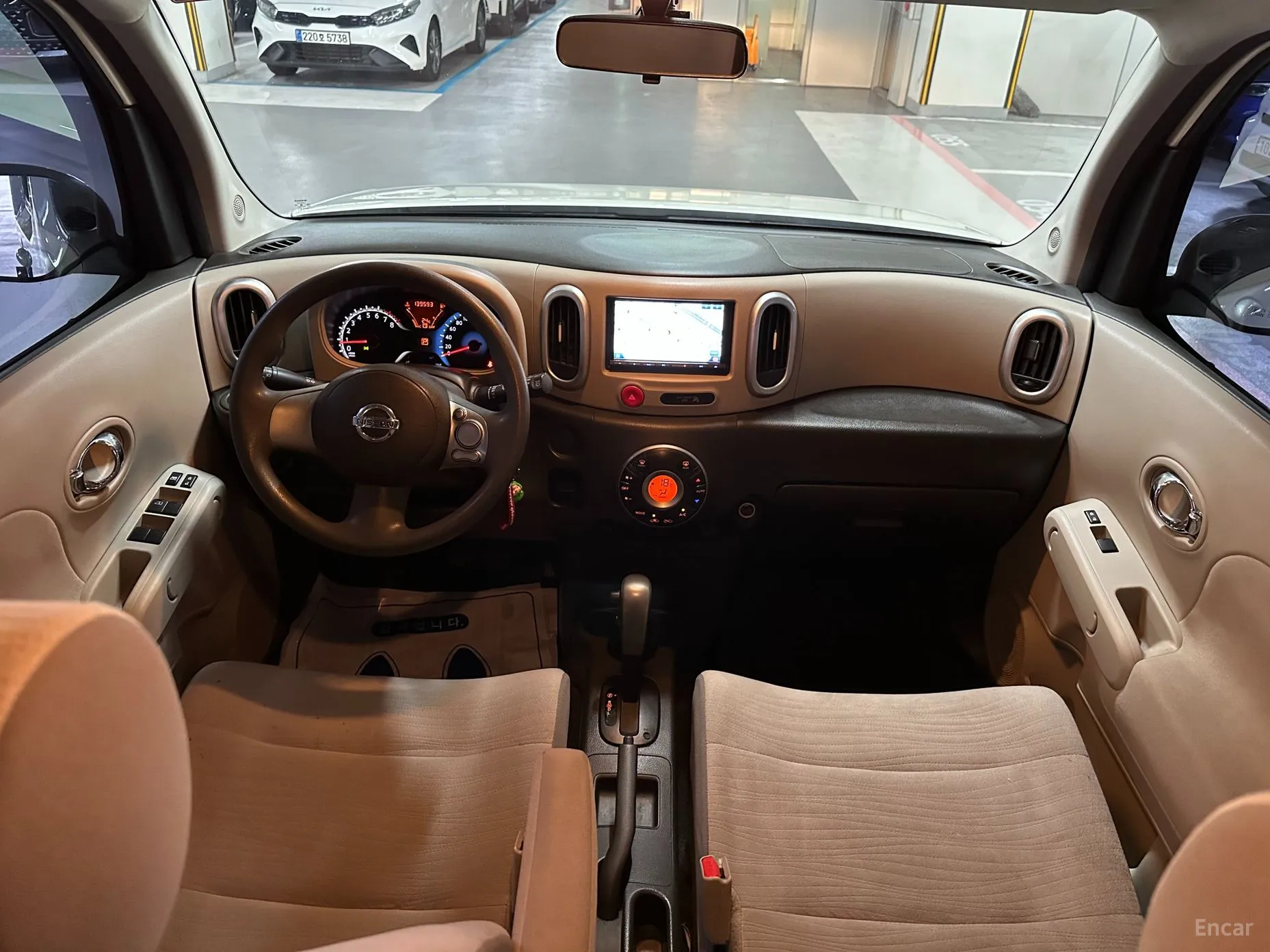 Nissan Cube превью 16