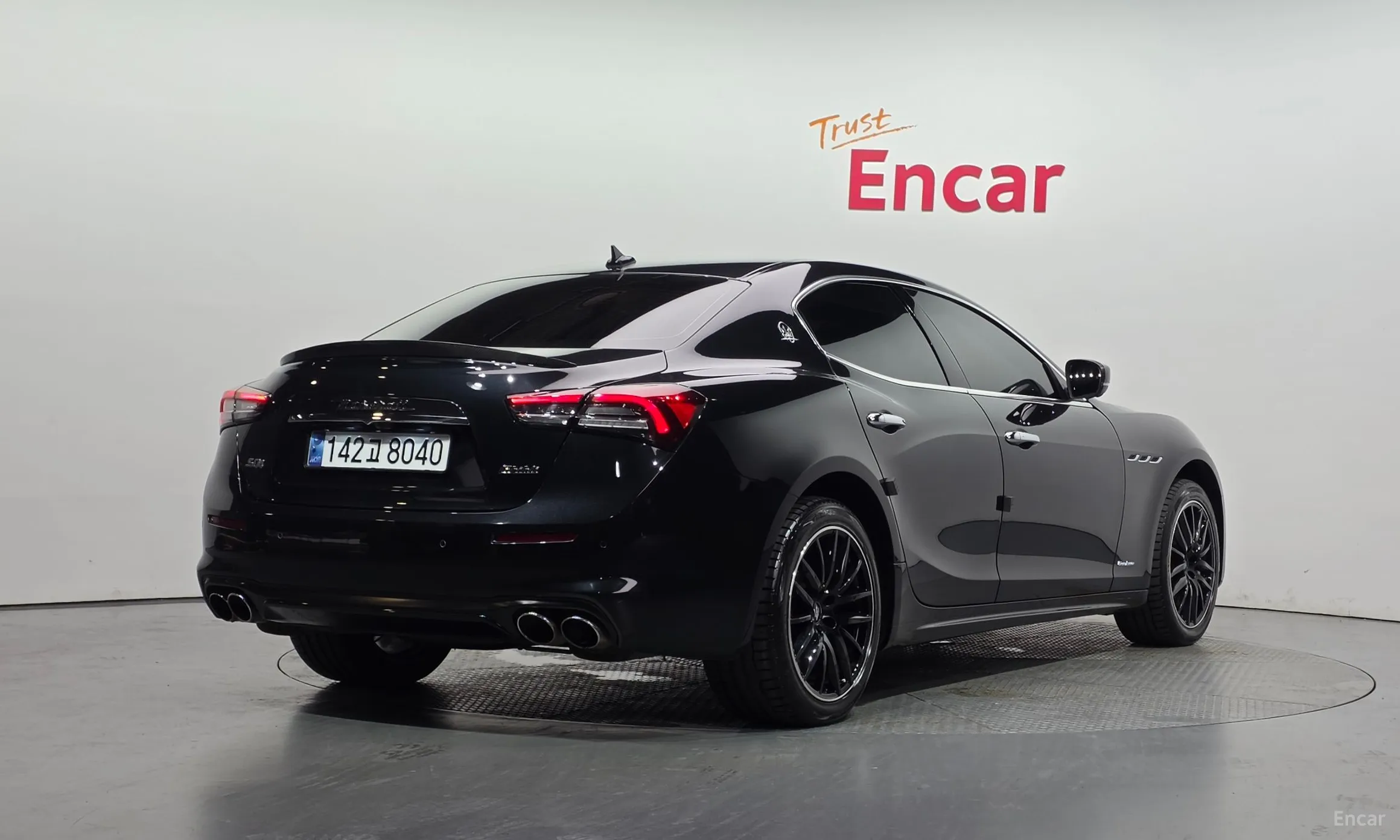 Maserati Ghibli превью 2