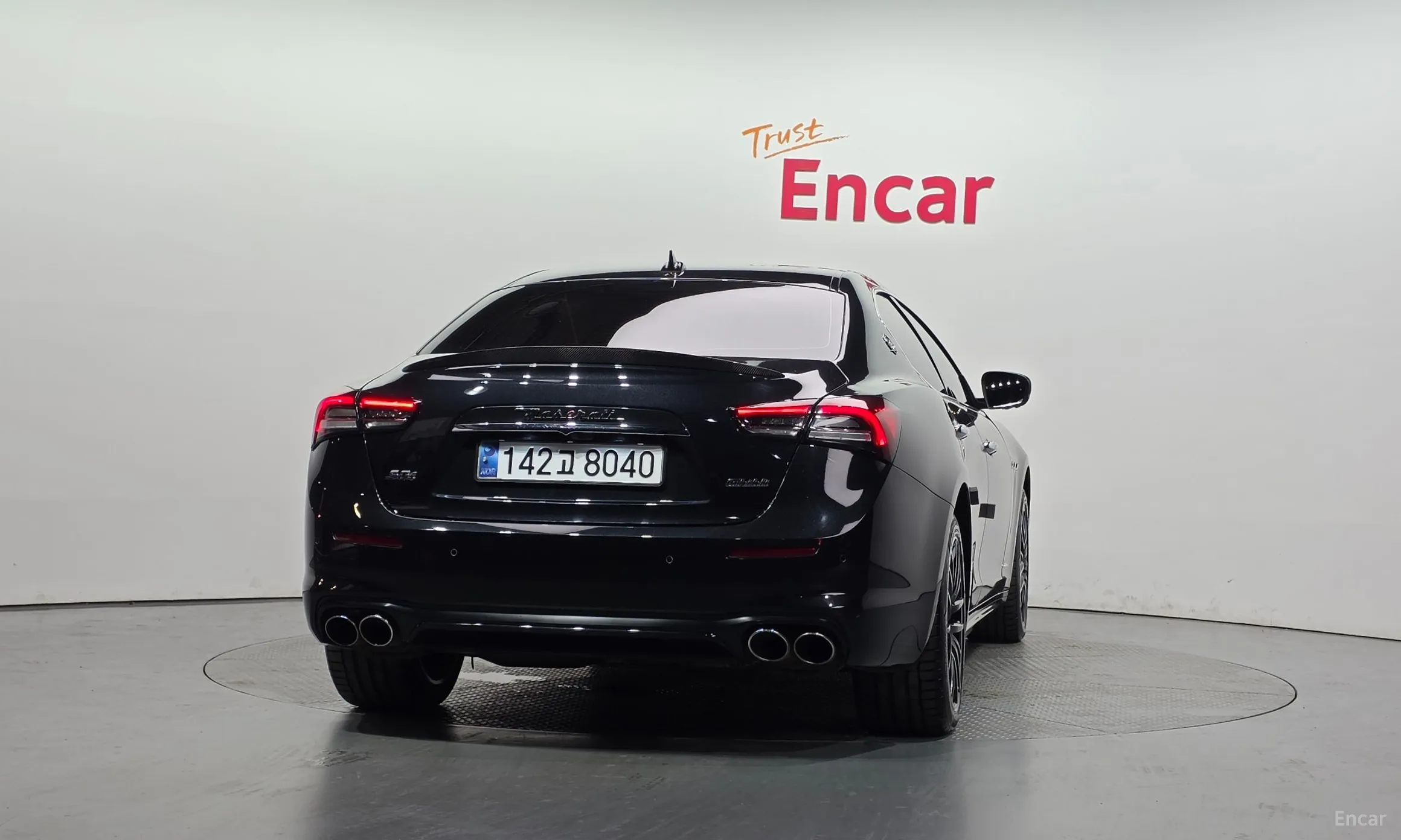 Maserati Ghibli превью 4