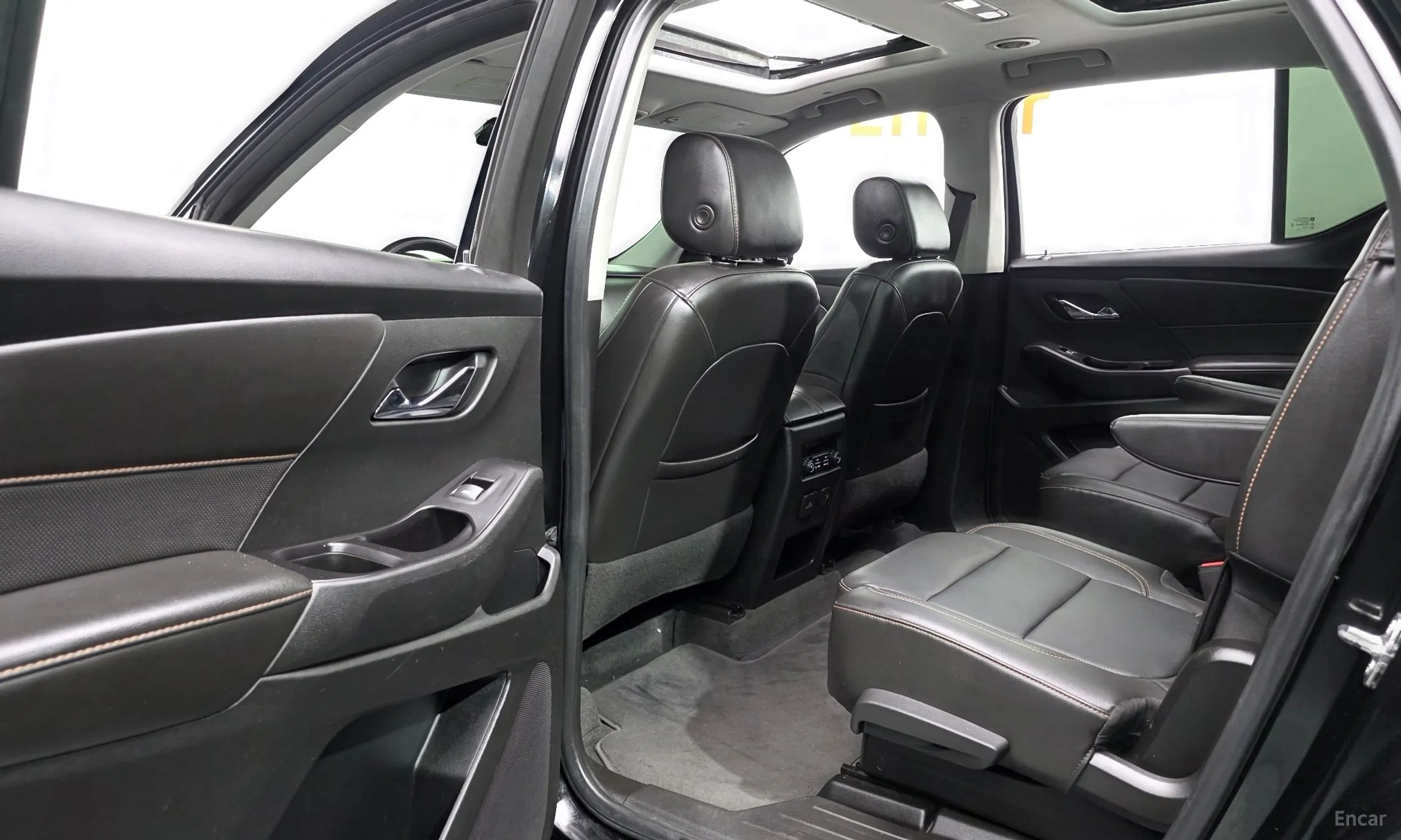 Chevrolet (GM Daewoo) Traverse превью 11