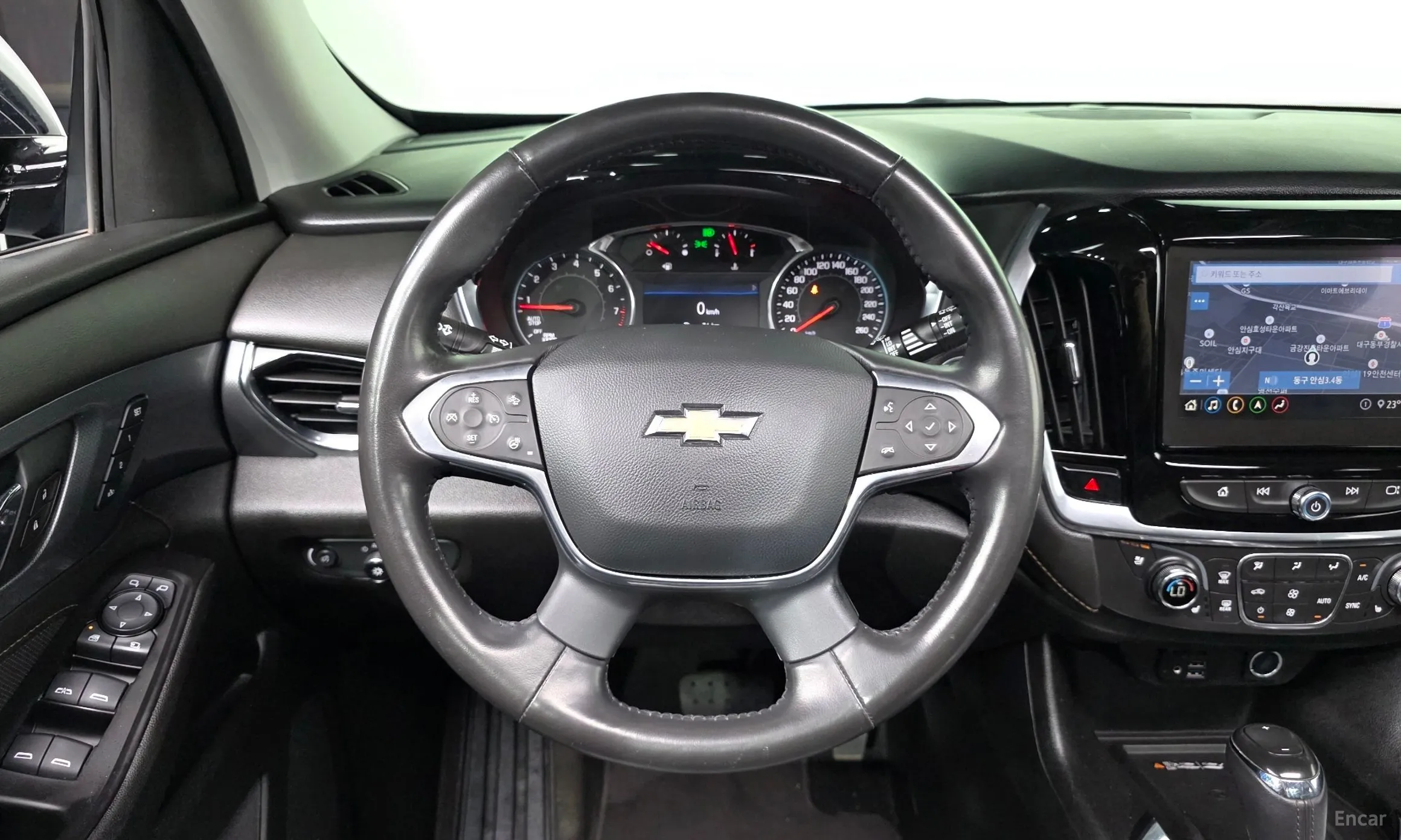 Chevrolet (GM Daewoo) Traverse превью 12