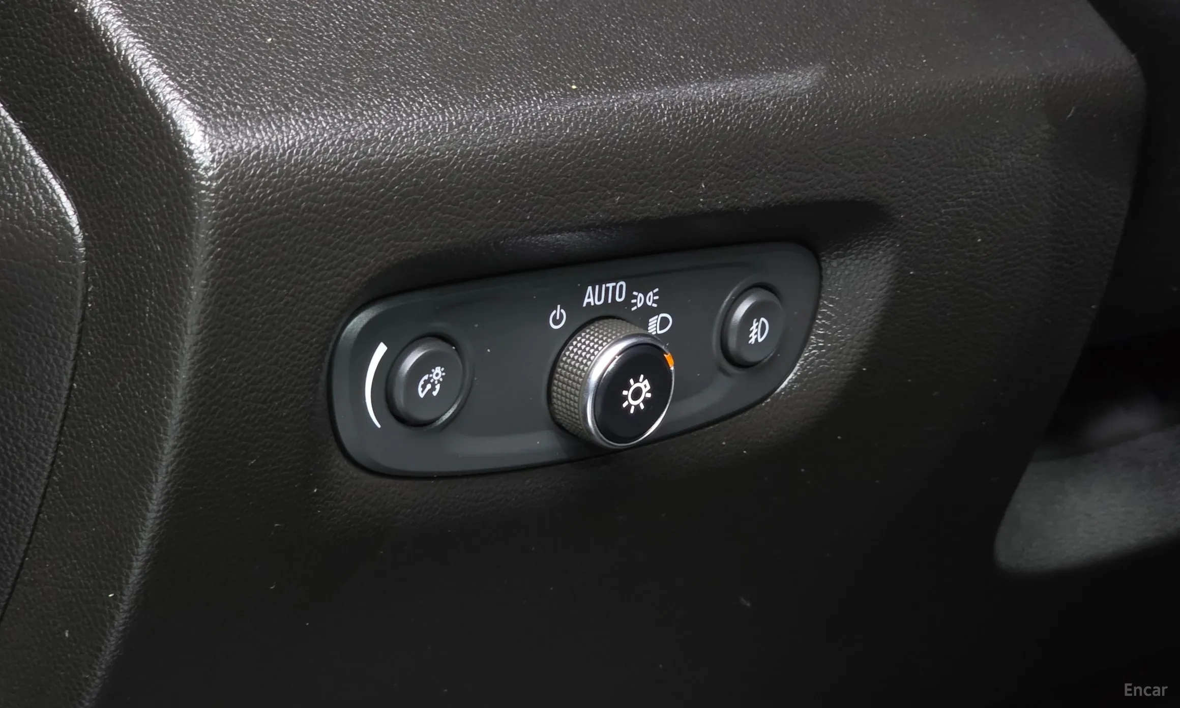 Chevrolet (GM Daewoo) Traverse превью 15