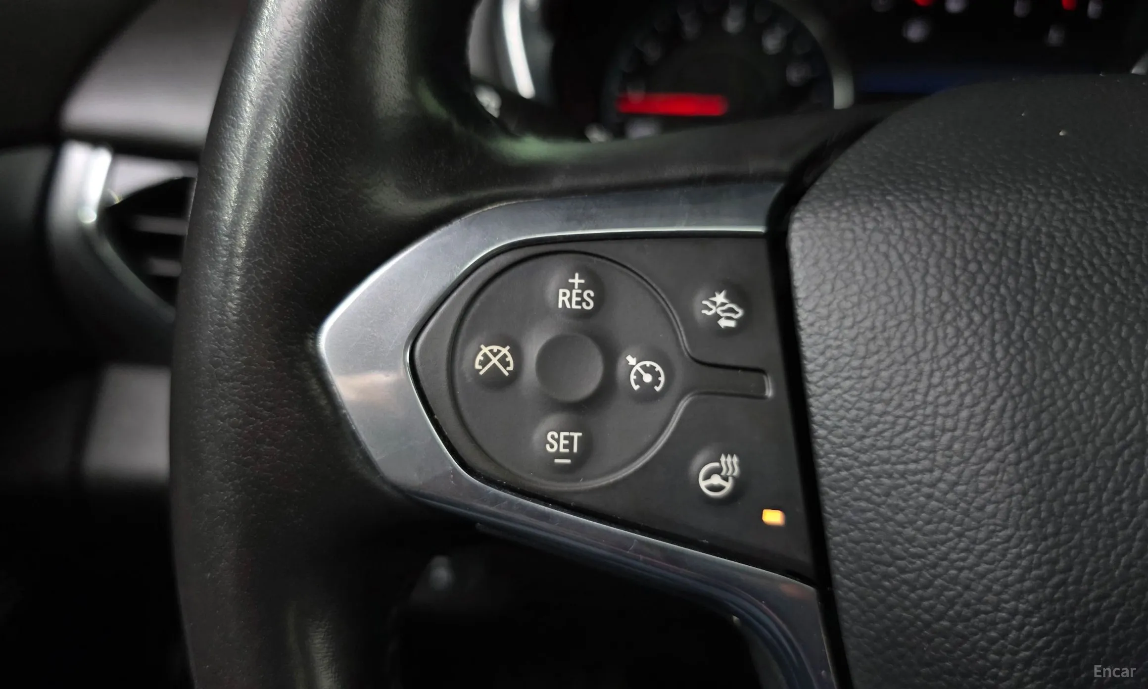Chevrolet (GM Daewoo) Traverse превью 17