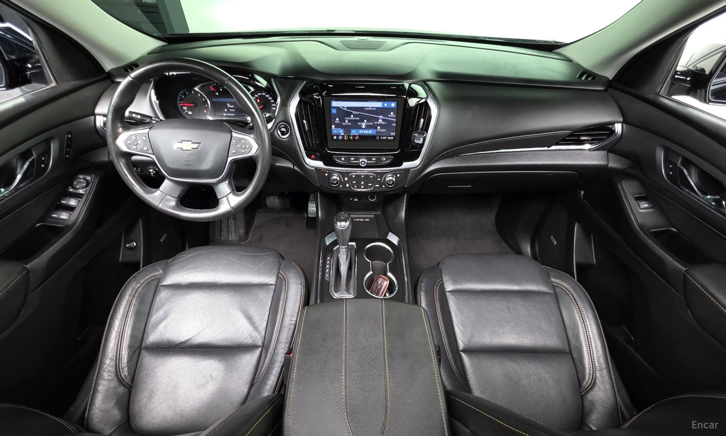 Chevrolet (GM Daewoo) Traverse превью 7