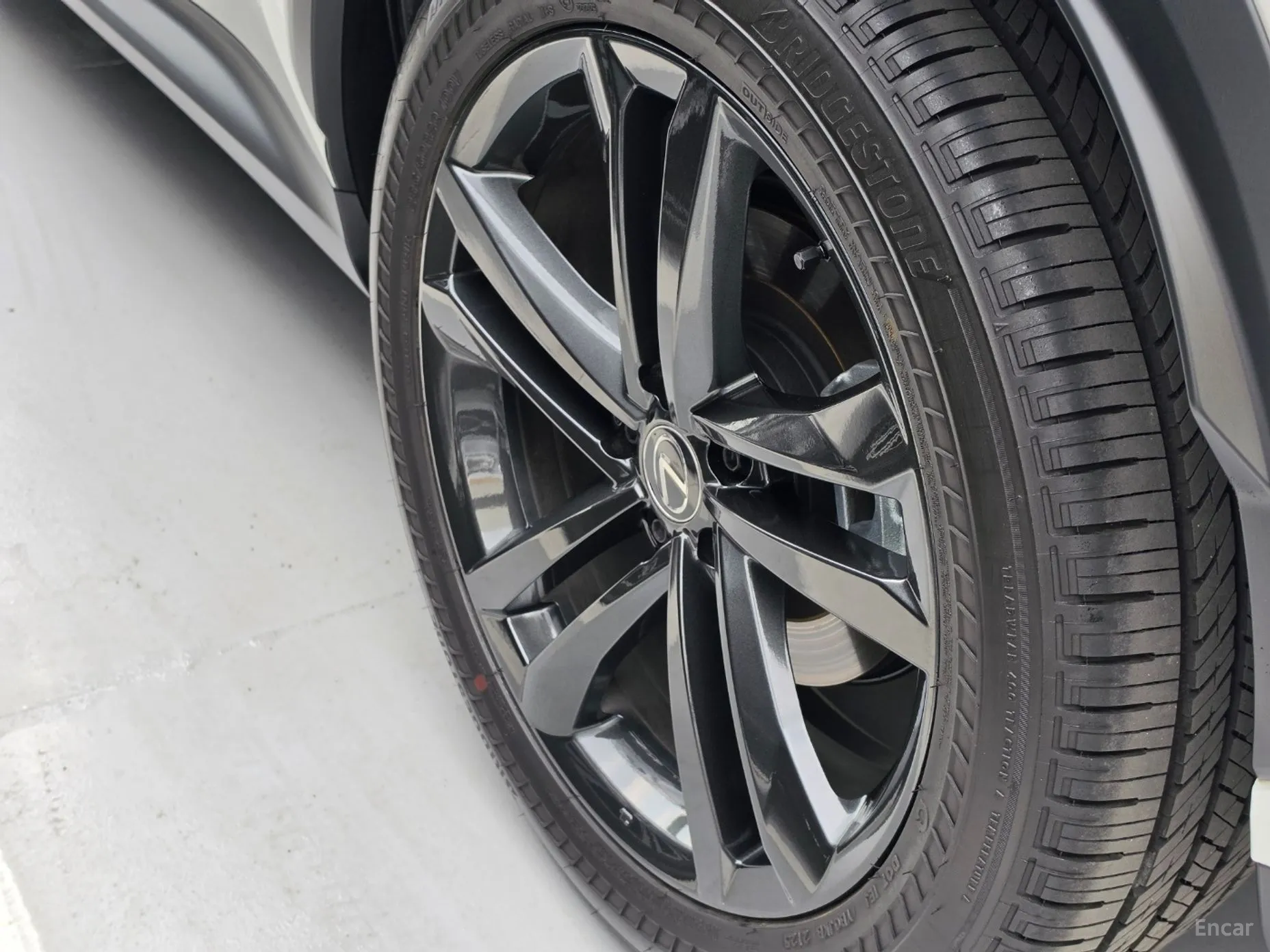 Lexus NX350h Gen 2 превью 3