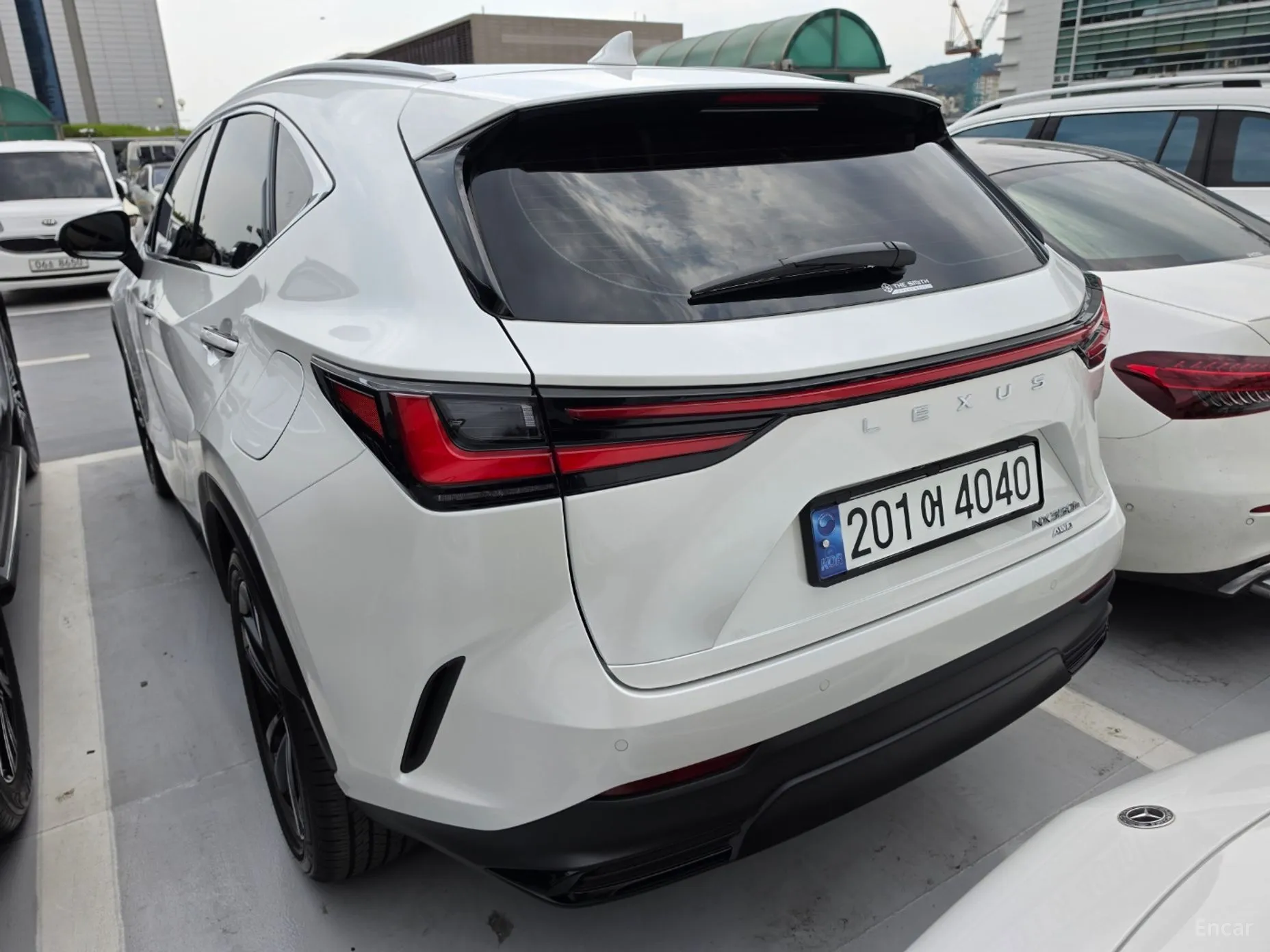 Lexus NX350h Gen 2 превью 4