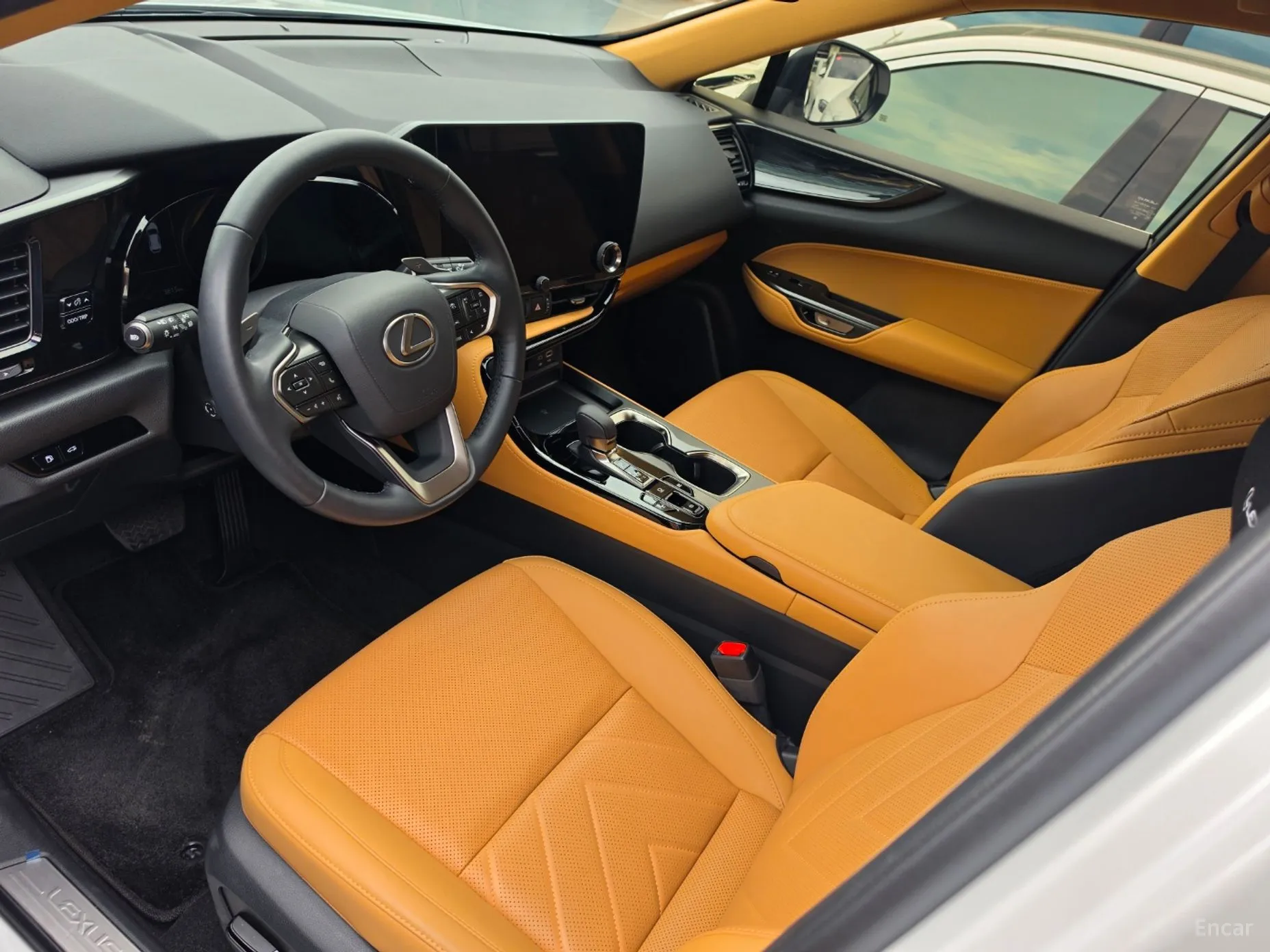 Lexus NX350h Gen 2 превью 6