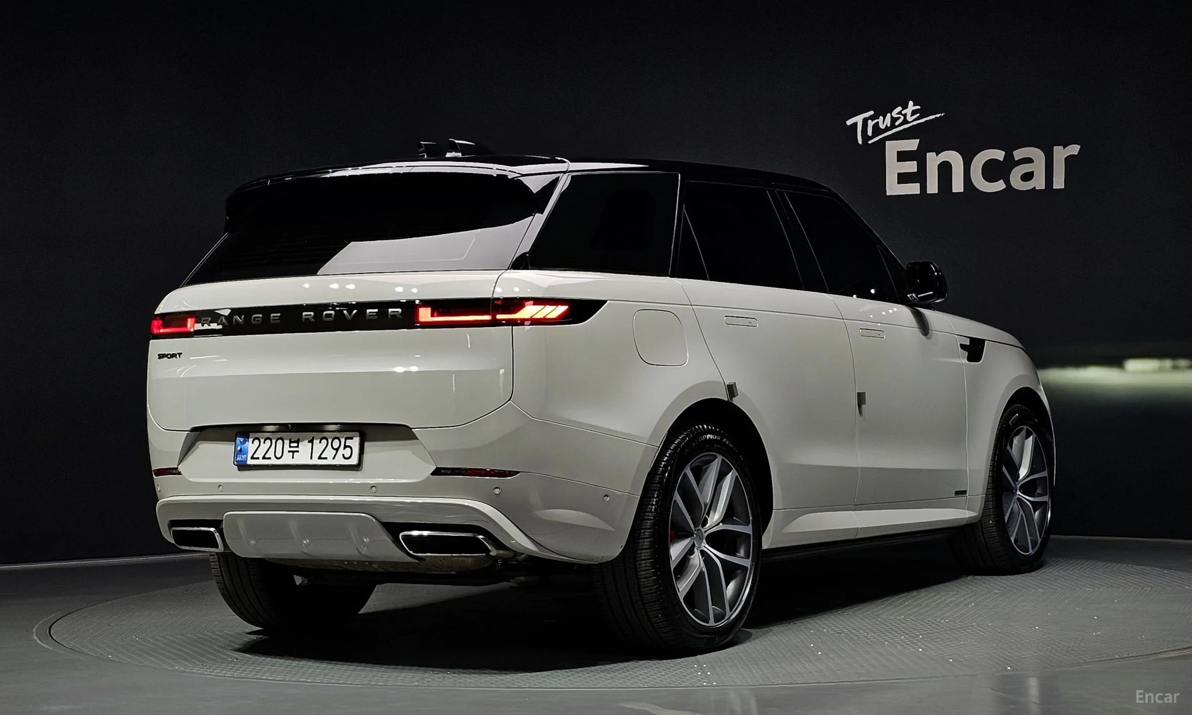 Land Rover Range Rover Sport 3rd Generation