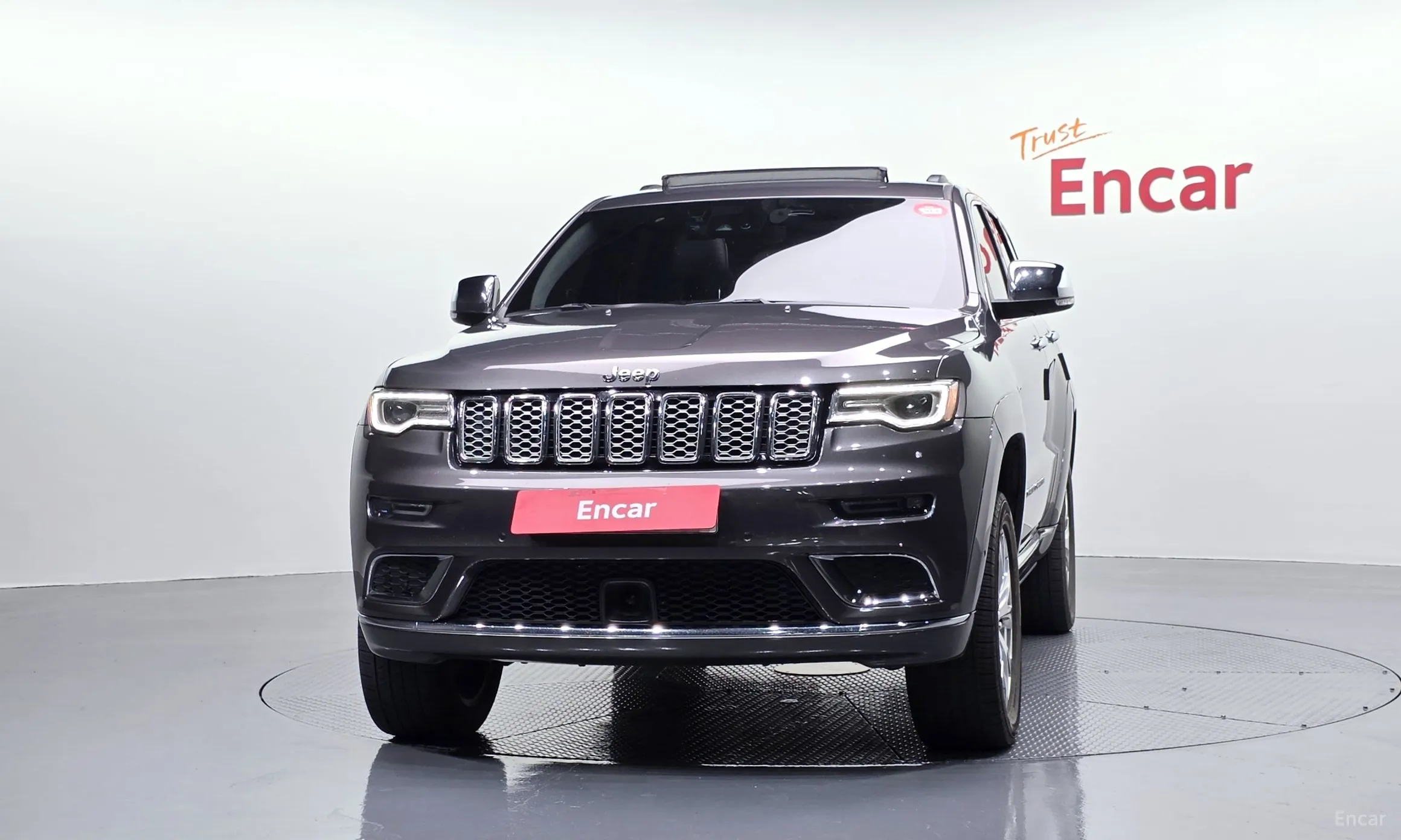Jeep Grand Cherokee превью 3