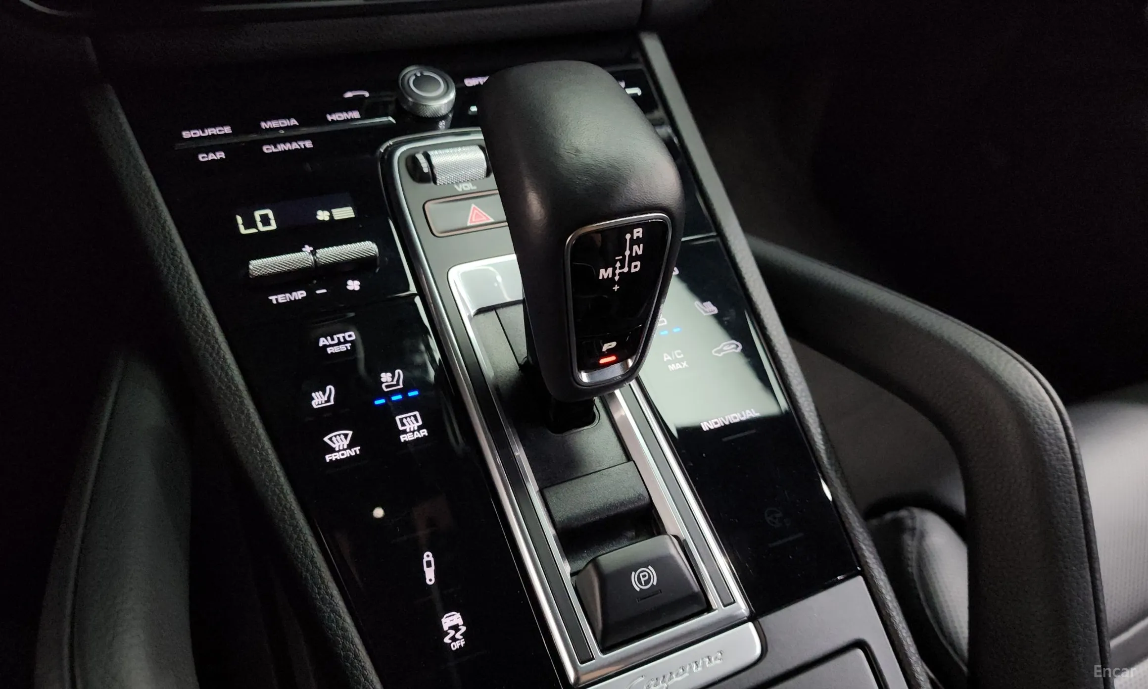 Porsche Cayenne (PO536) превью 9