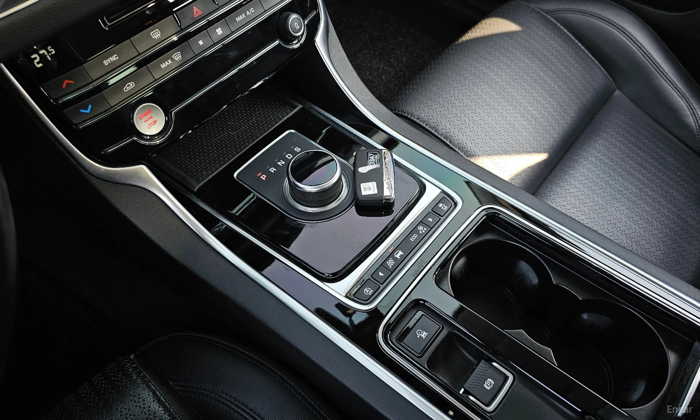 Jaguar XF (x260) превью 9