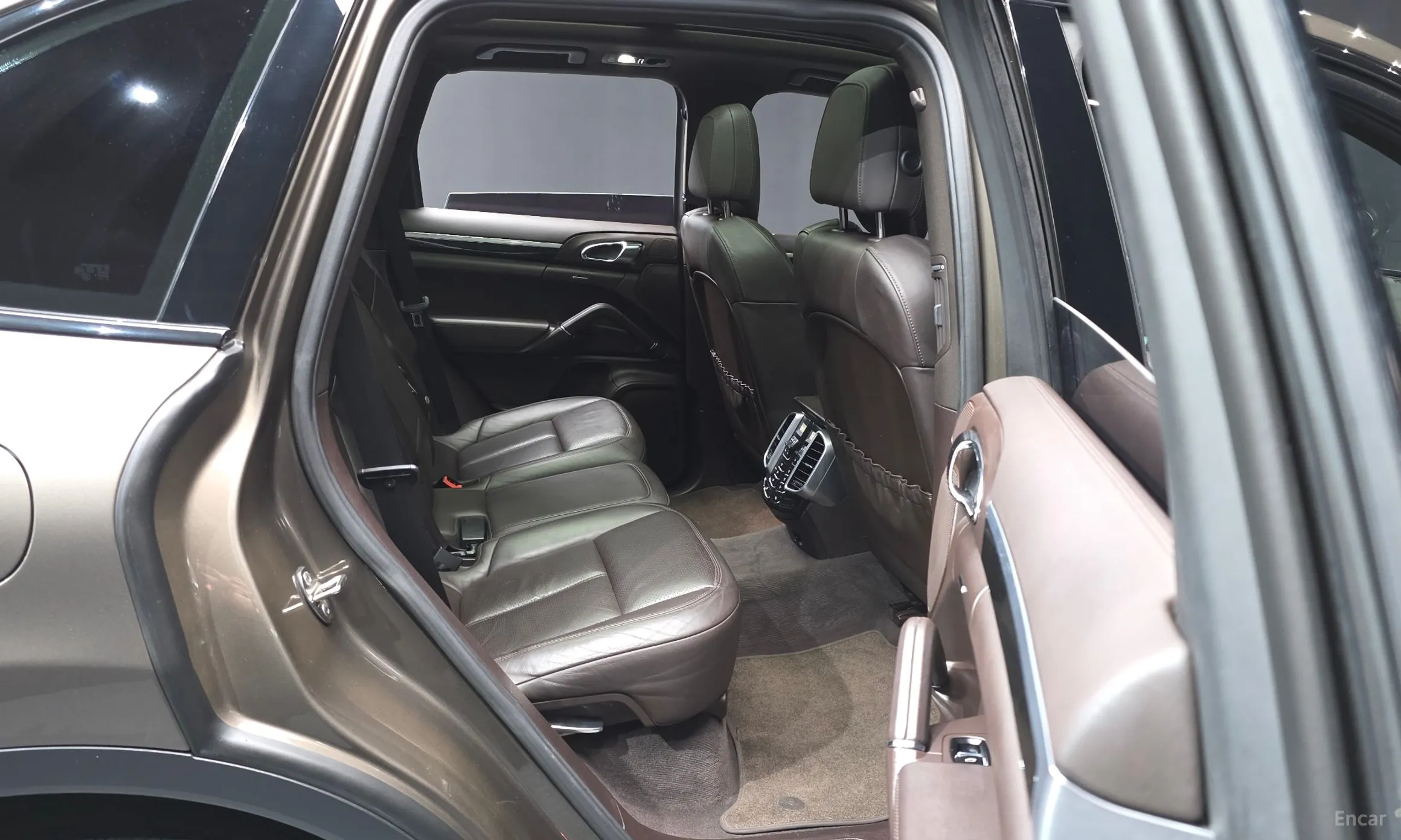 Porsche New Cayenne превью 12