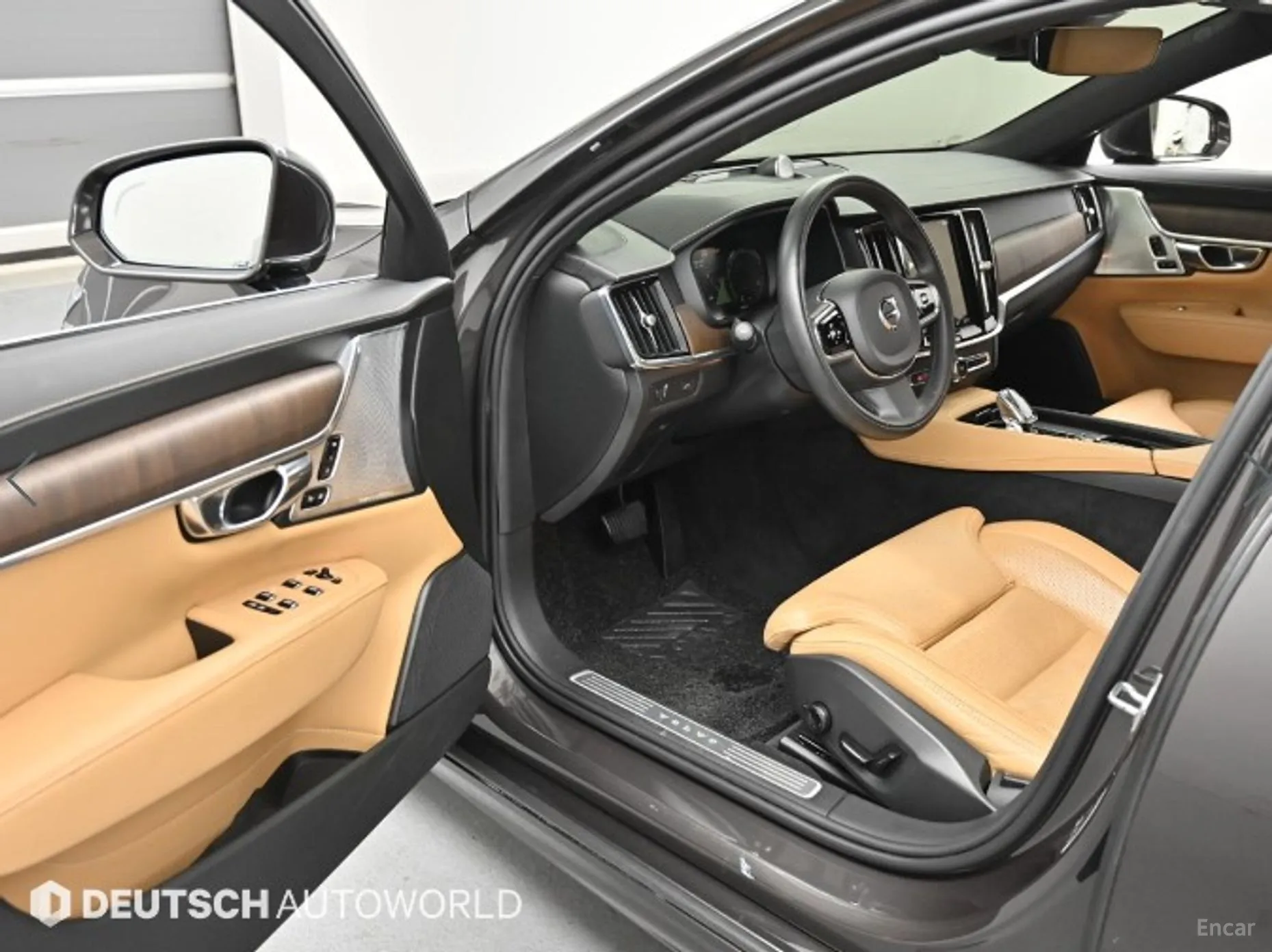 Volvo S90 превью 11