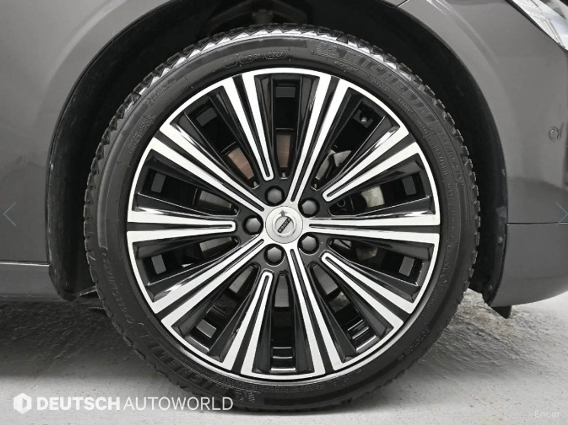 Volvo S90 превью 5