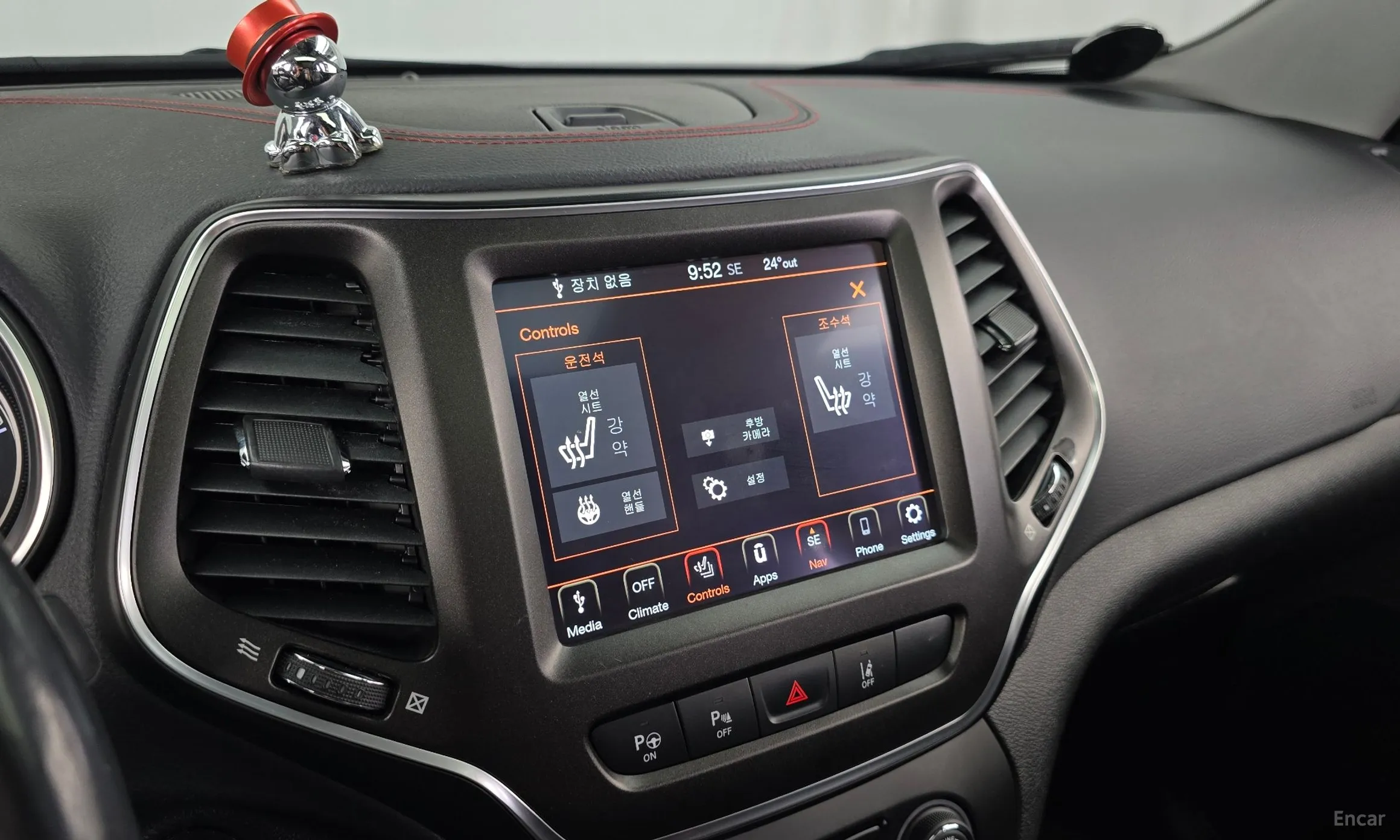 Jeep Cherokee (KL) превью 16