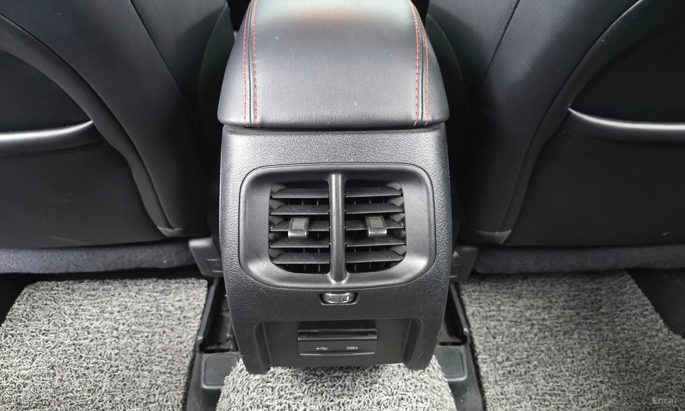 Jeep Cherokee (KL) превью 19