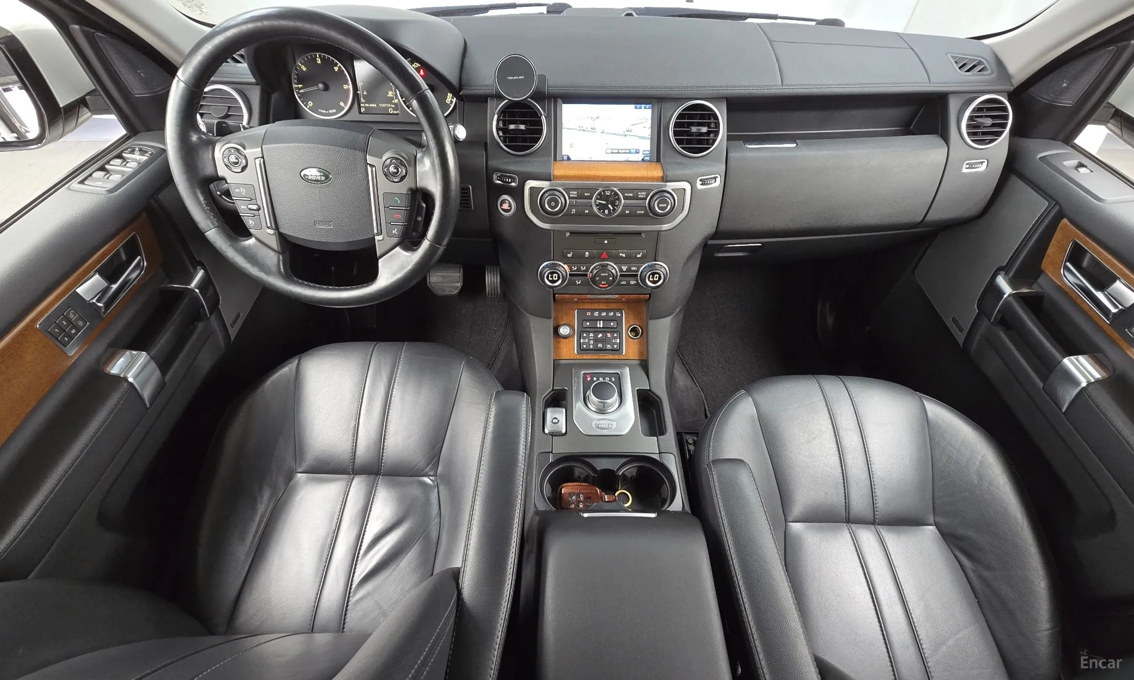 Land Rover Discovery 4 превью 7