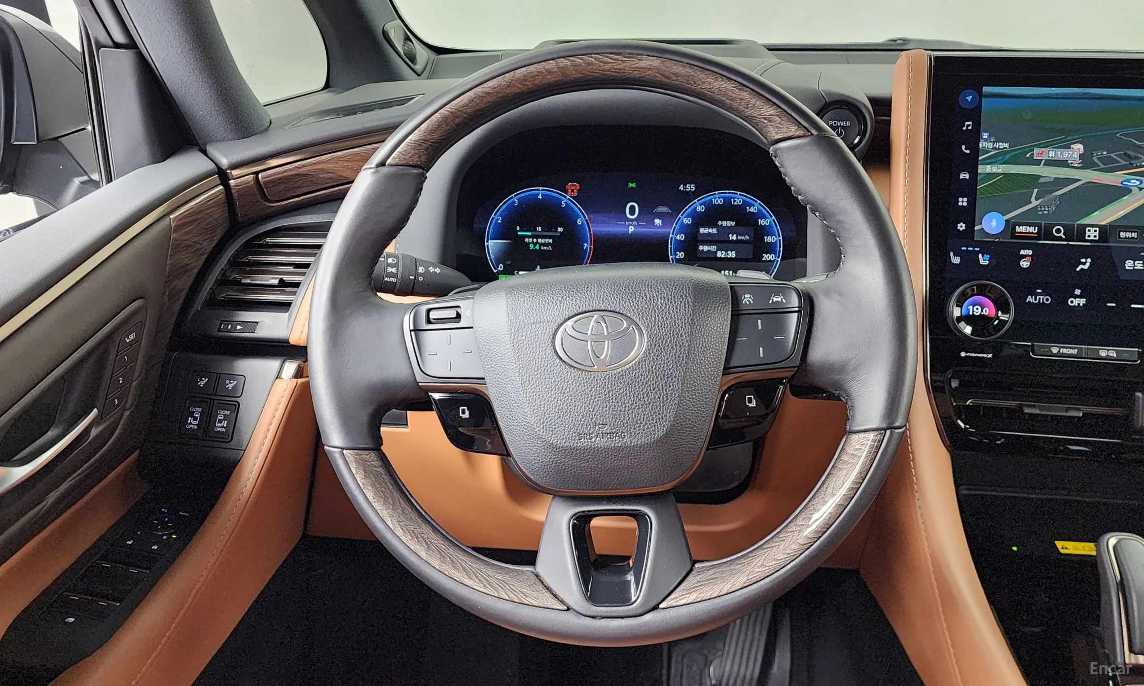 Toyota Alphard 4th Generation превью 13