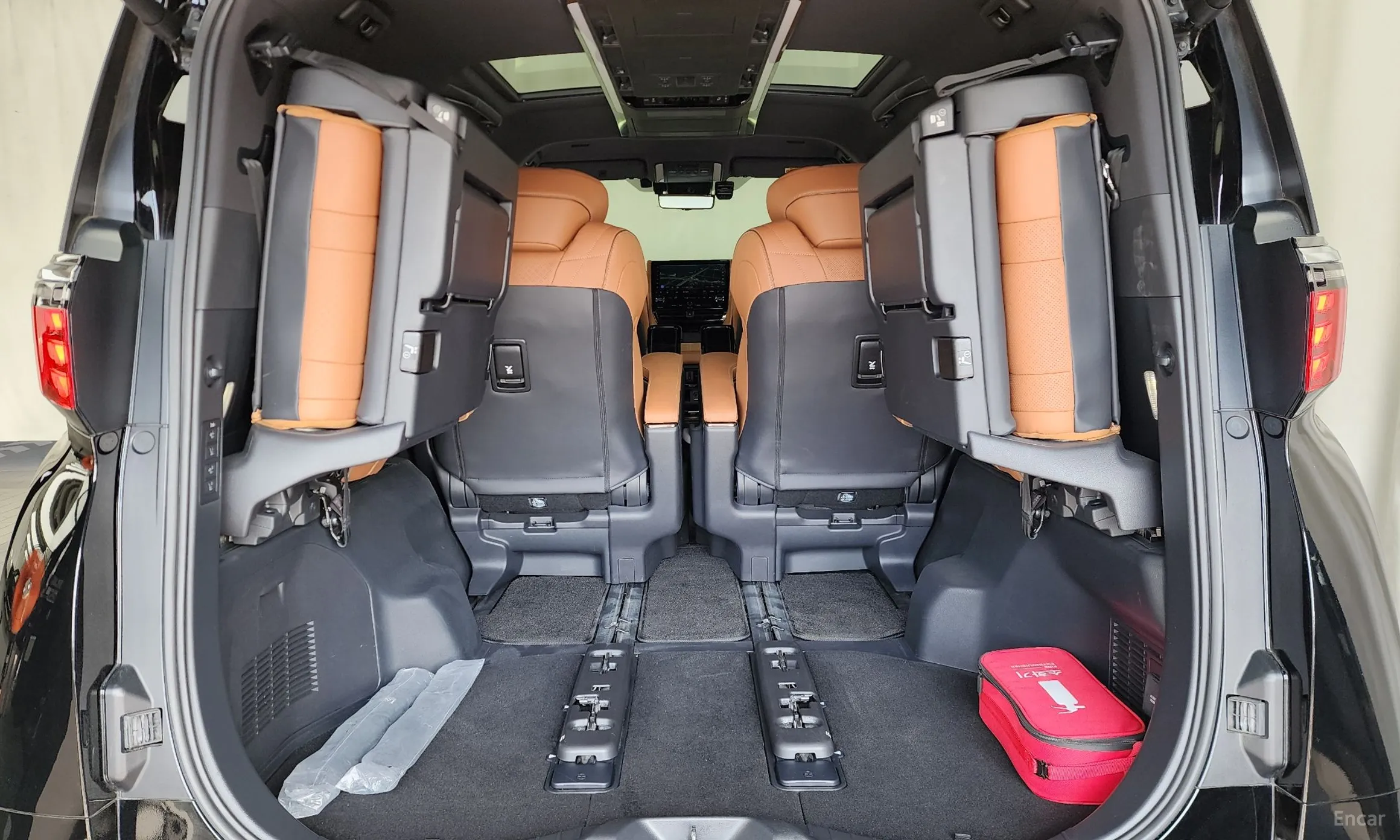 Toyota Alphard 4th Generation превью 20