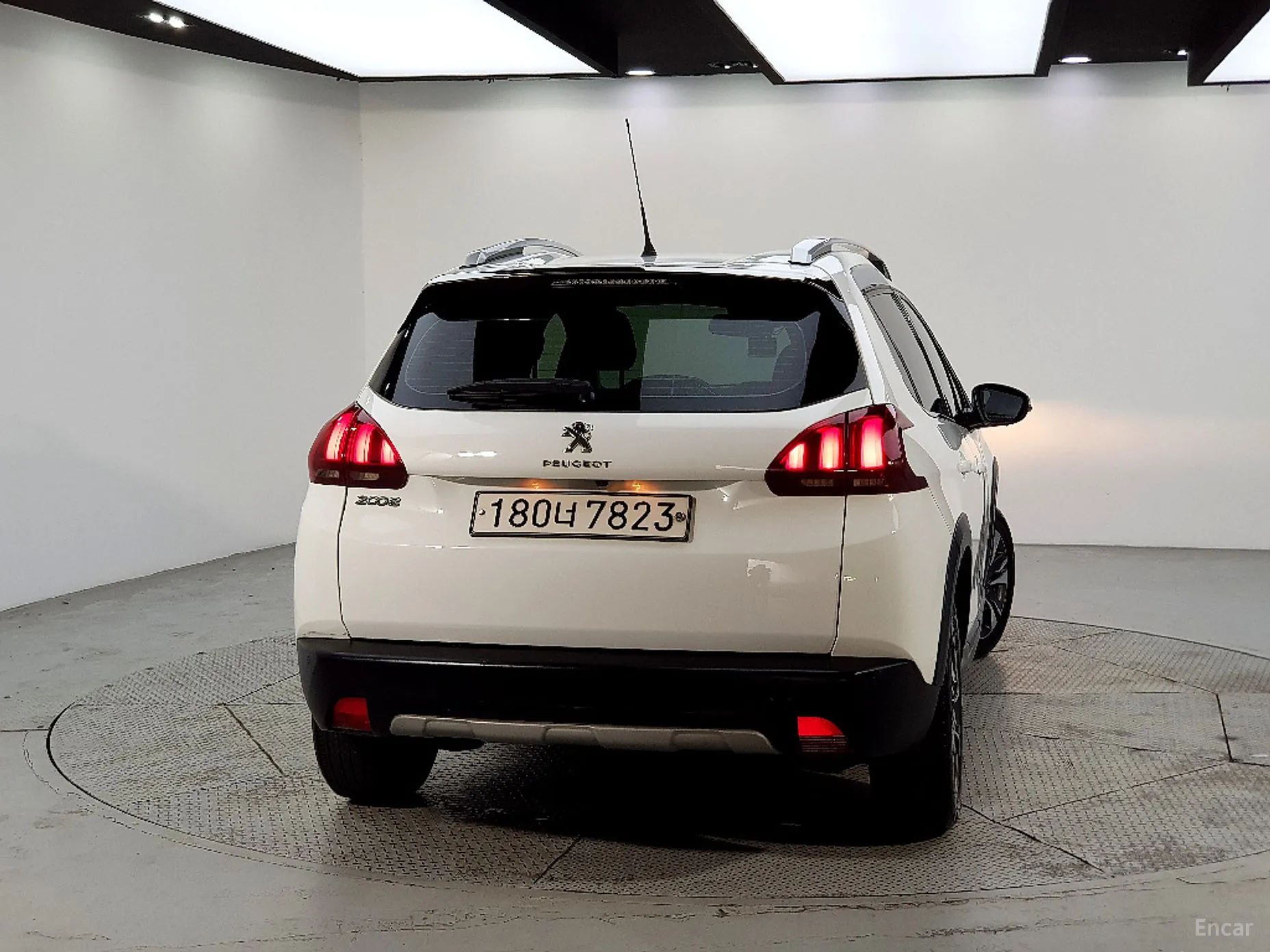 Peugeot 2008. превью 3