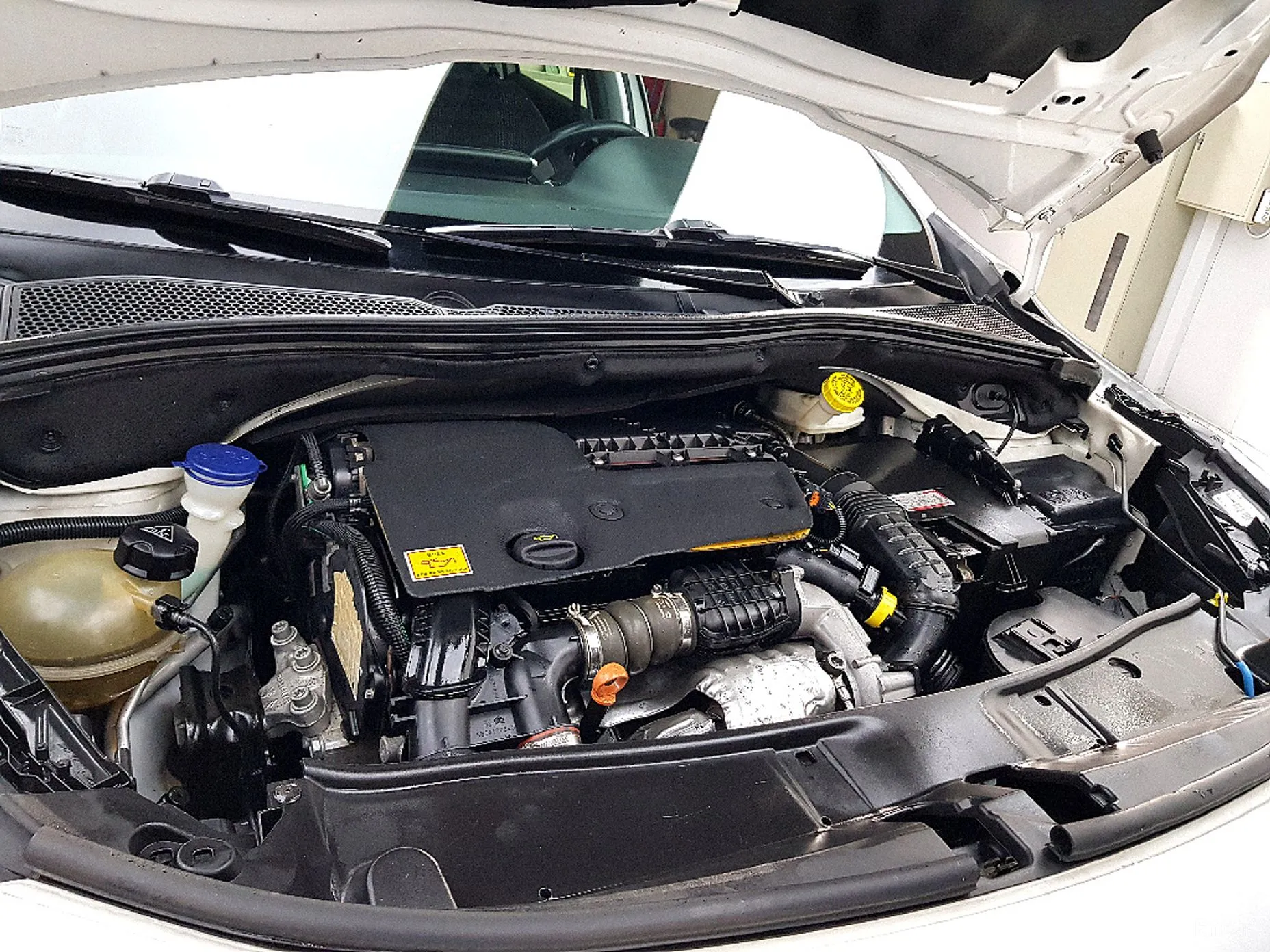 Peugeot 2008. превью 6