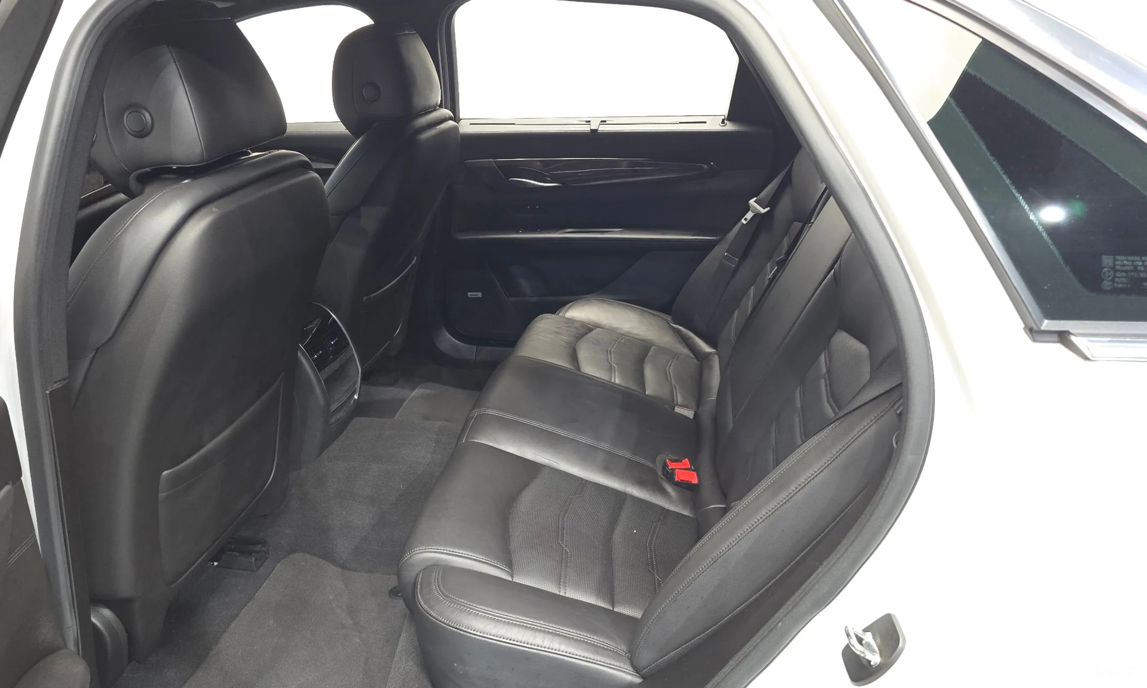 Cadillac CT6 превью 11