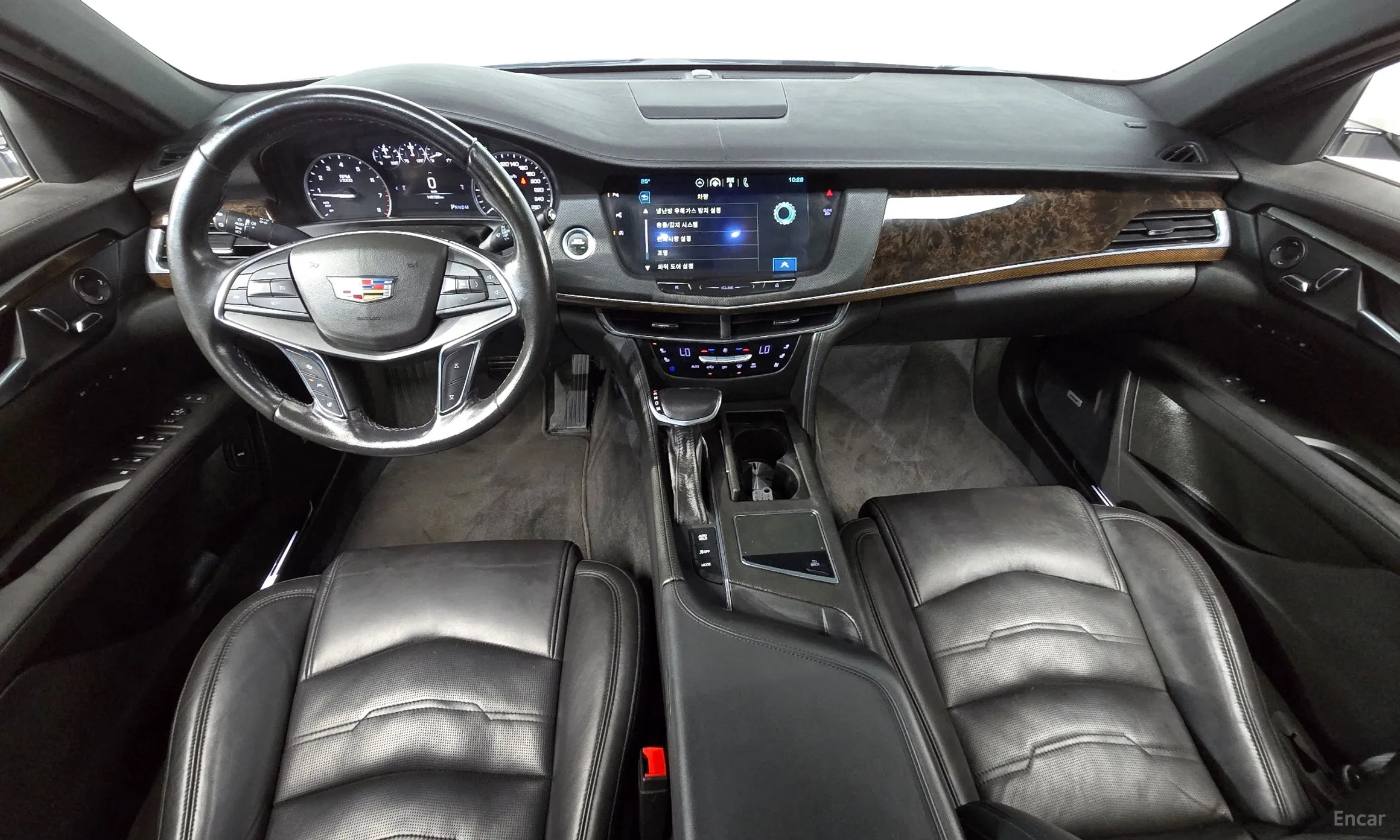 Cadillac CT6 превью 7