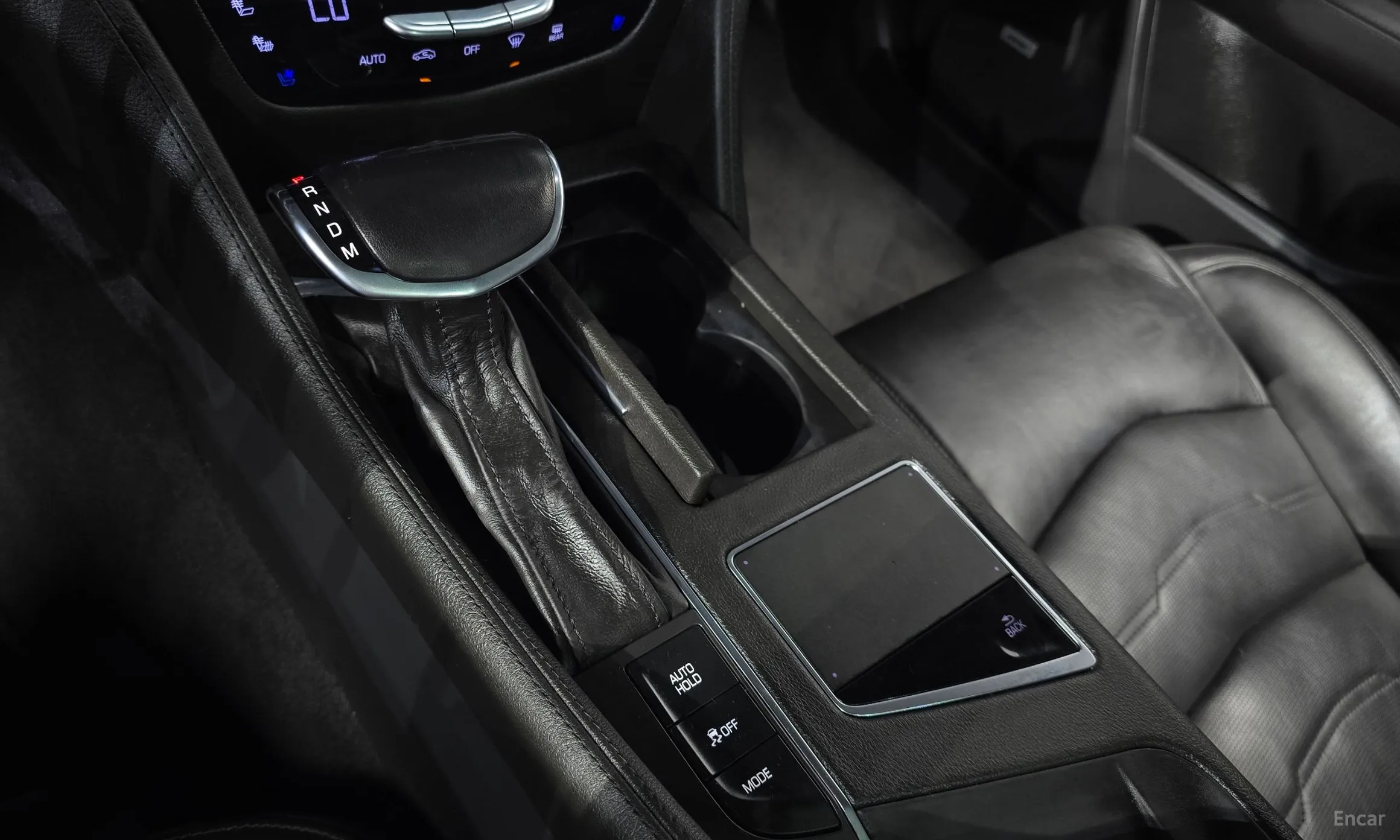 Cadillac CT6 превью 9