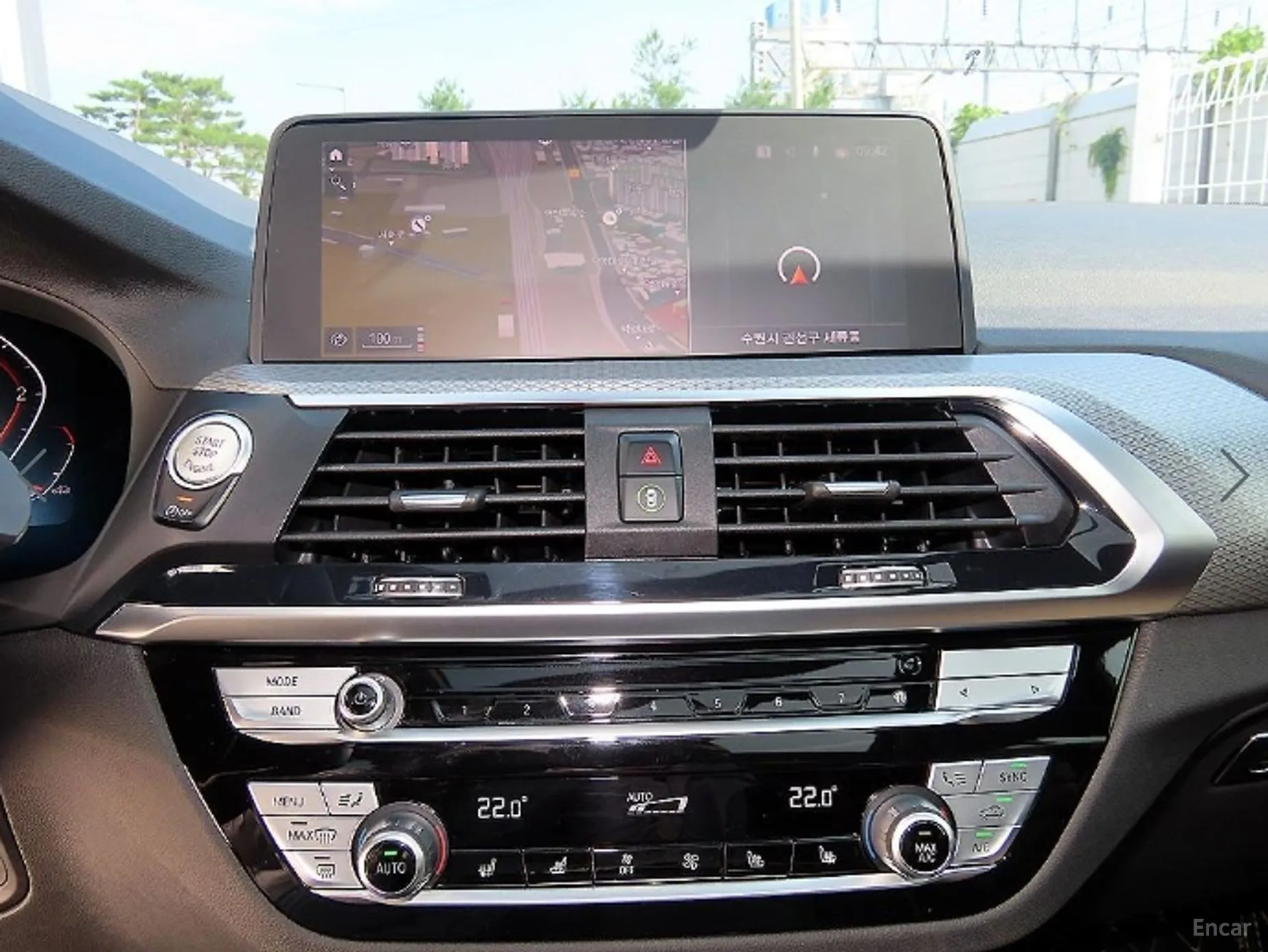 BMW X3 (G01) превью 13