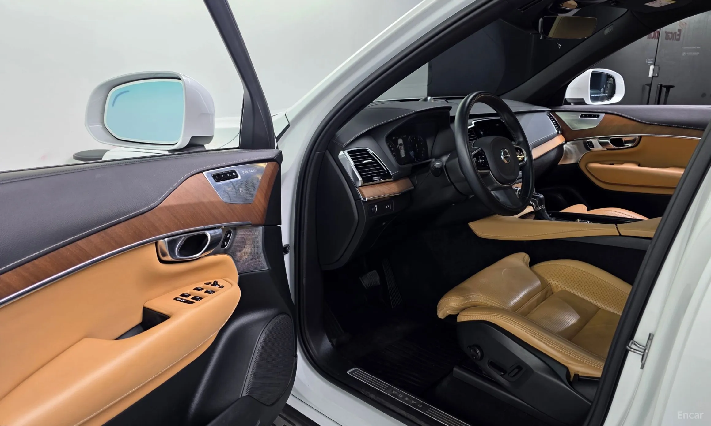 Volvo XC90 Gen 2 превью 10