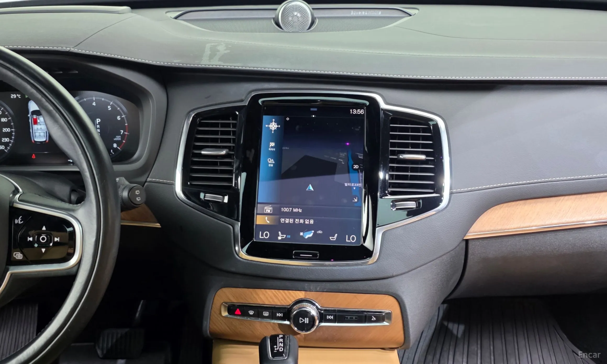 Volvo XC90 Gen 2 превью 14