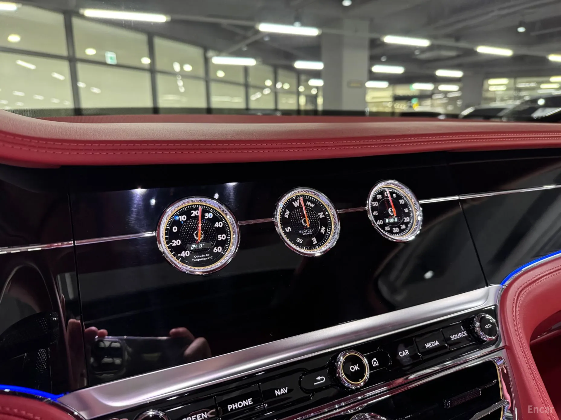 Bentley Flying Spur 3rd Generation превью 10