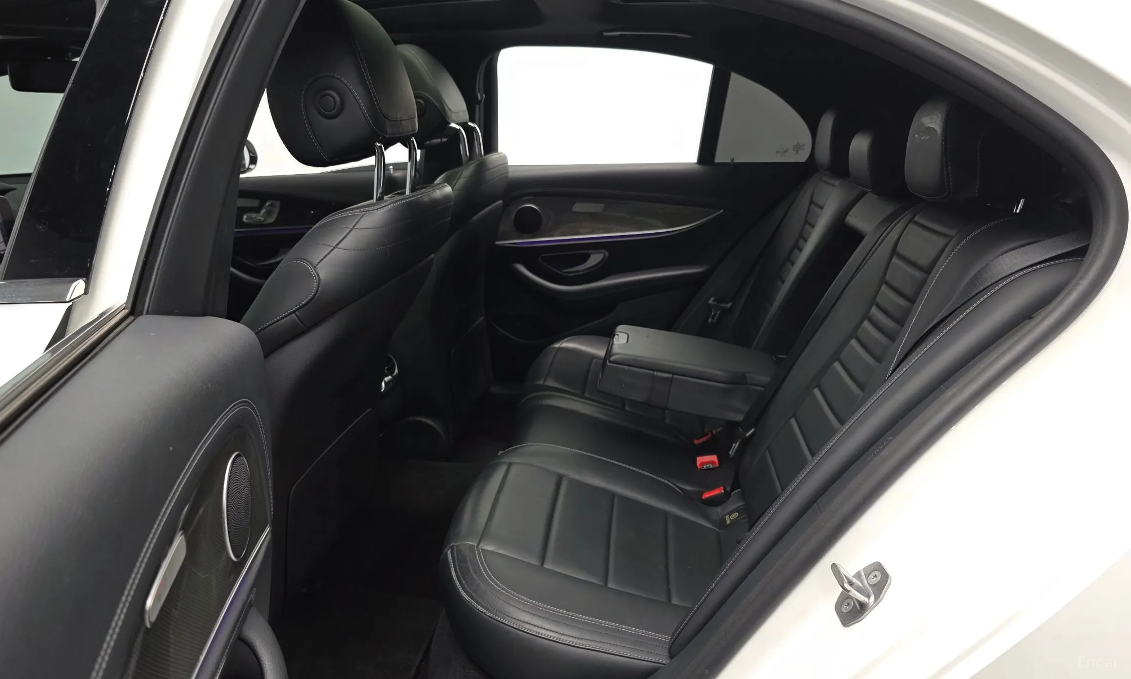Mercedes Benz E-Class W213 превью 11