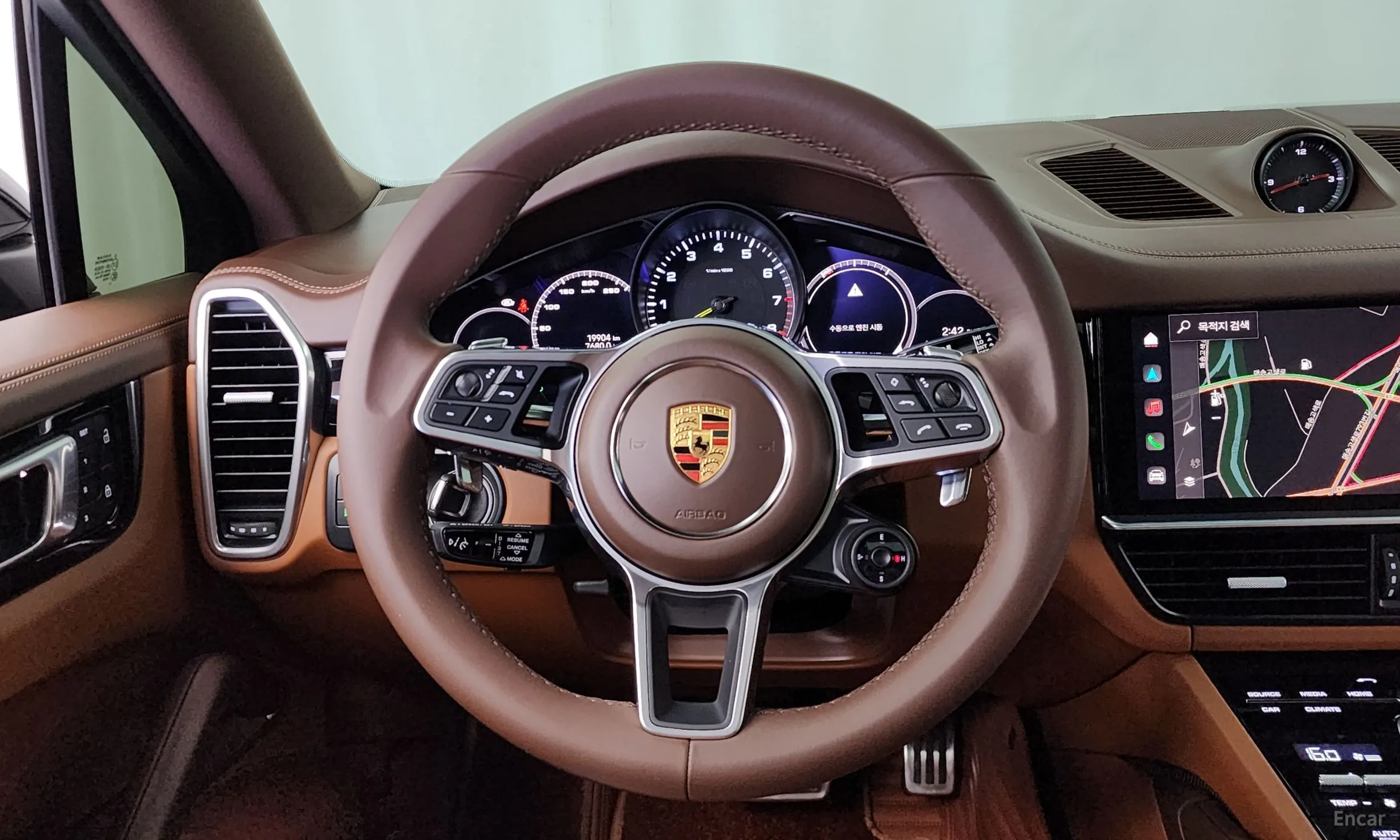 Porsche Cayenne (PO536) превью 13