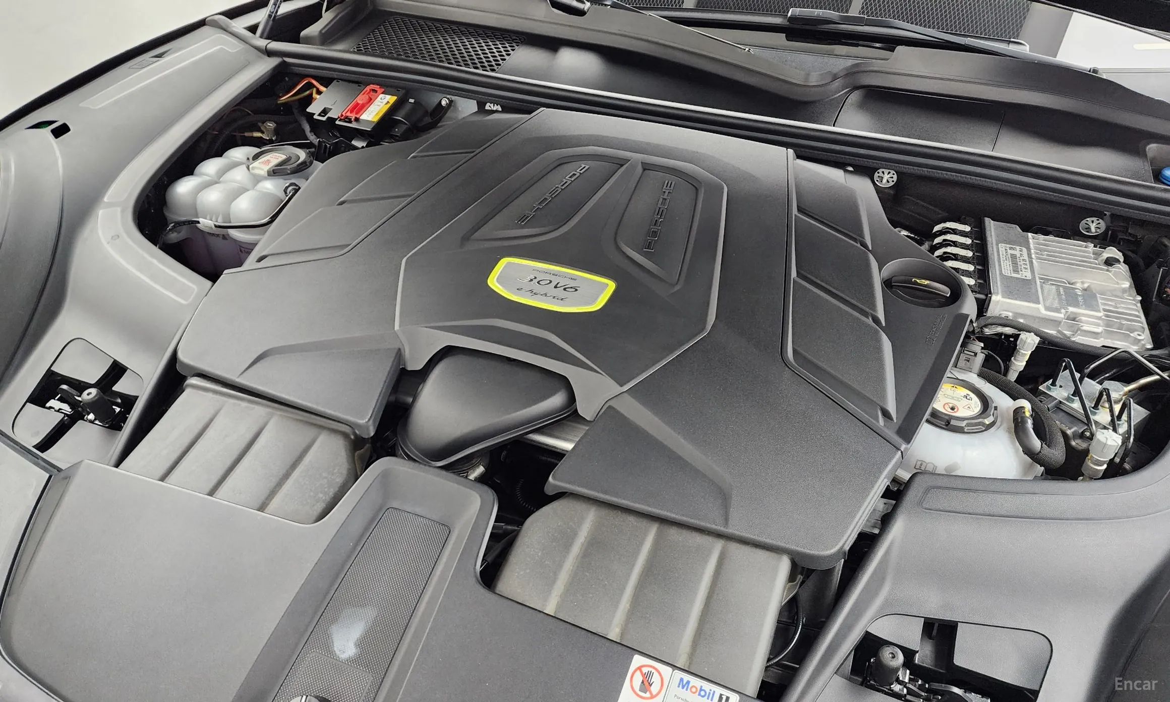 Porsche Cayenne (PO536) превью 6