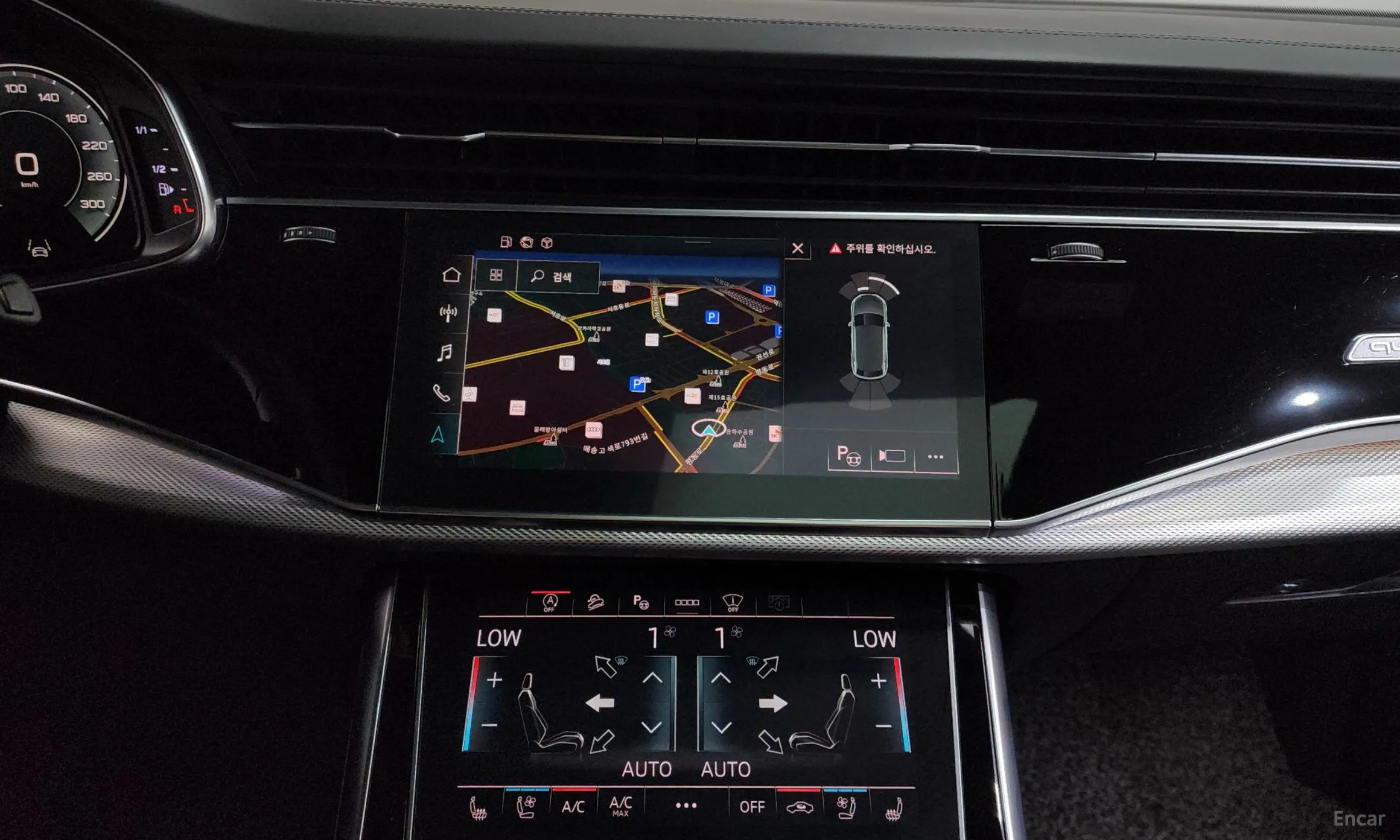 Audi Q8 (4M) превью 14