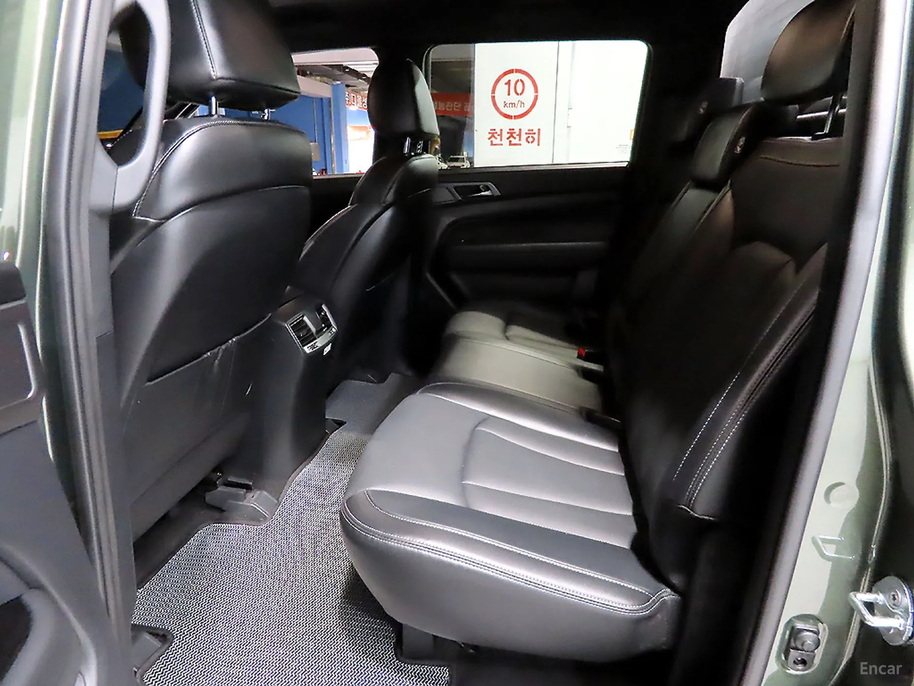 KG Mobility (SsangYong) Rexton Sports Khan превью 11