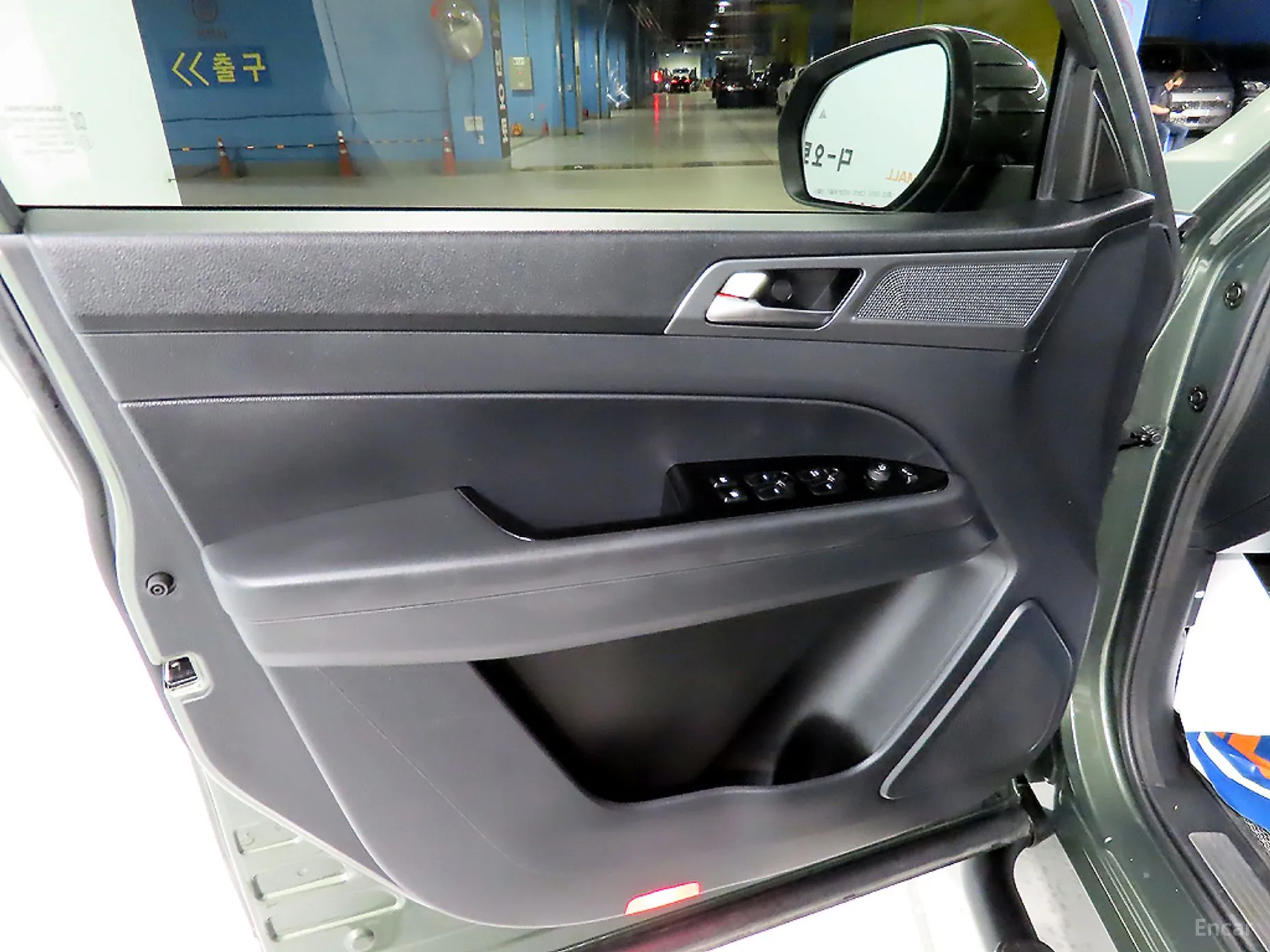 KG Mobility (SsangYong) Rexton Sports Khan превью 12