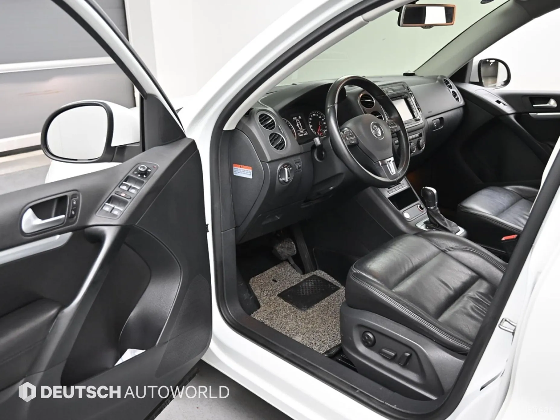 Volkswagen New Tiguan превью 11