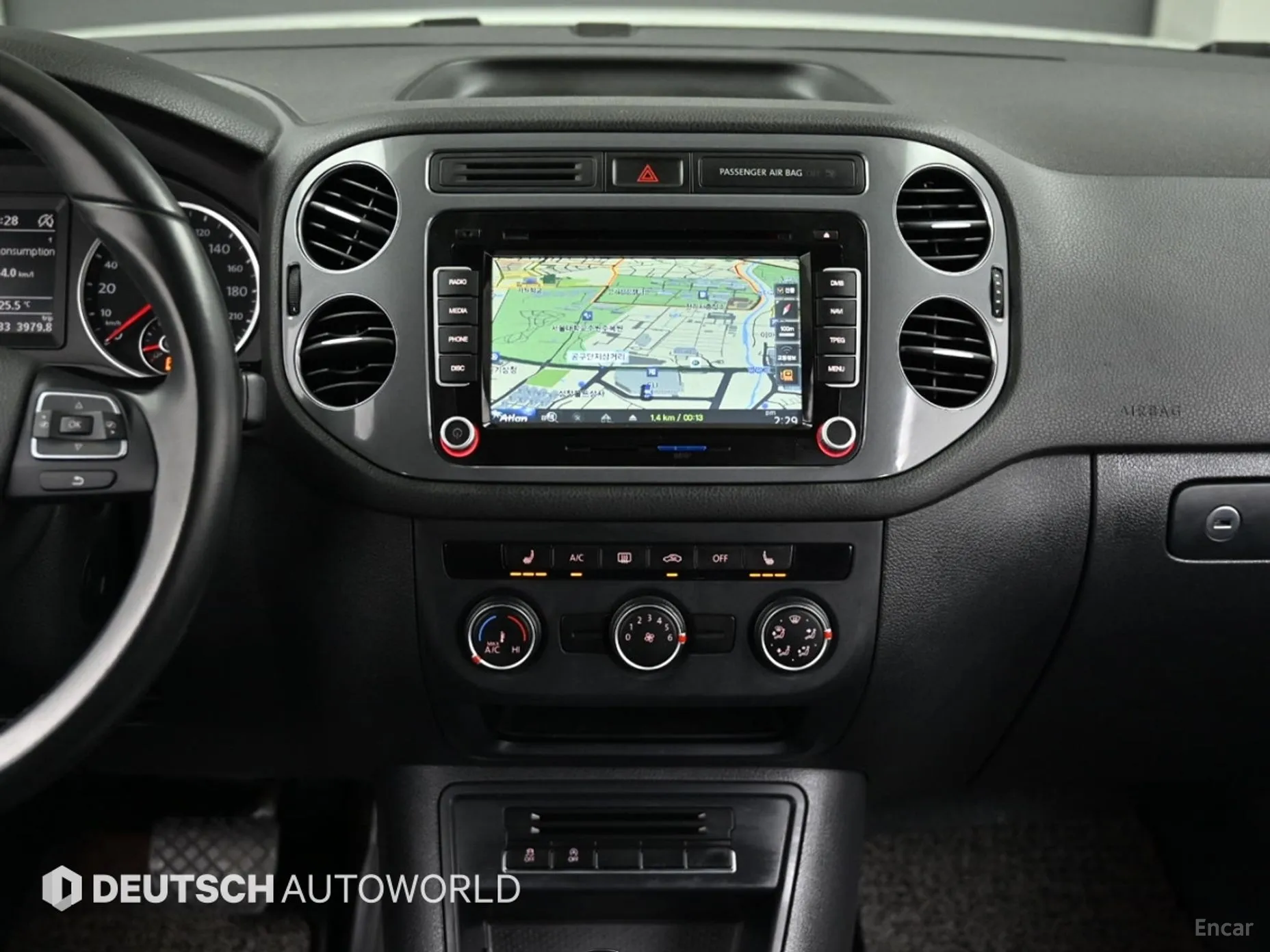 Volkswagen New Tiguan превью 14