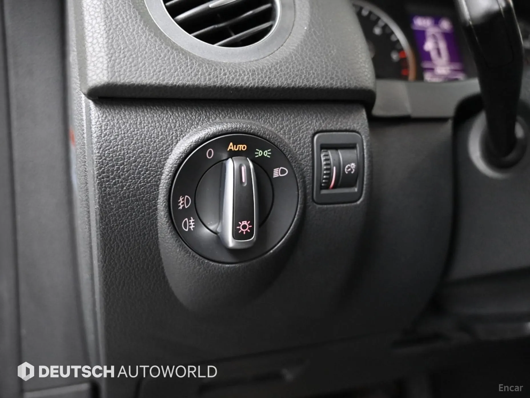 Volkswagen New Tiguan превью 18